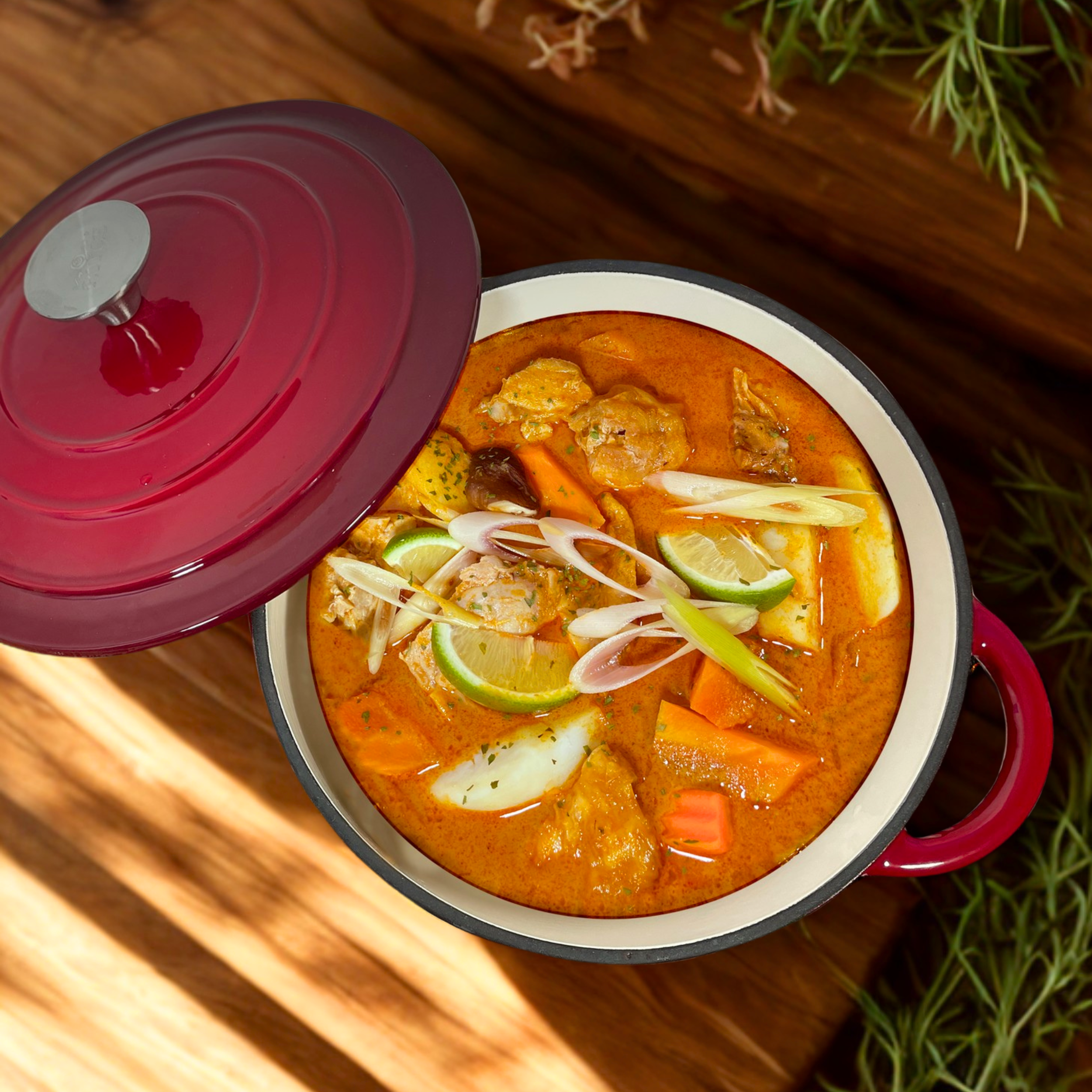 【限量銷售】美食嚴選 ｜慢燉鑄鐵鍋 x 瑪莎曼咖哩雞組