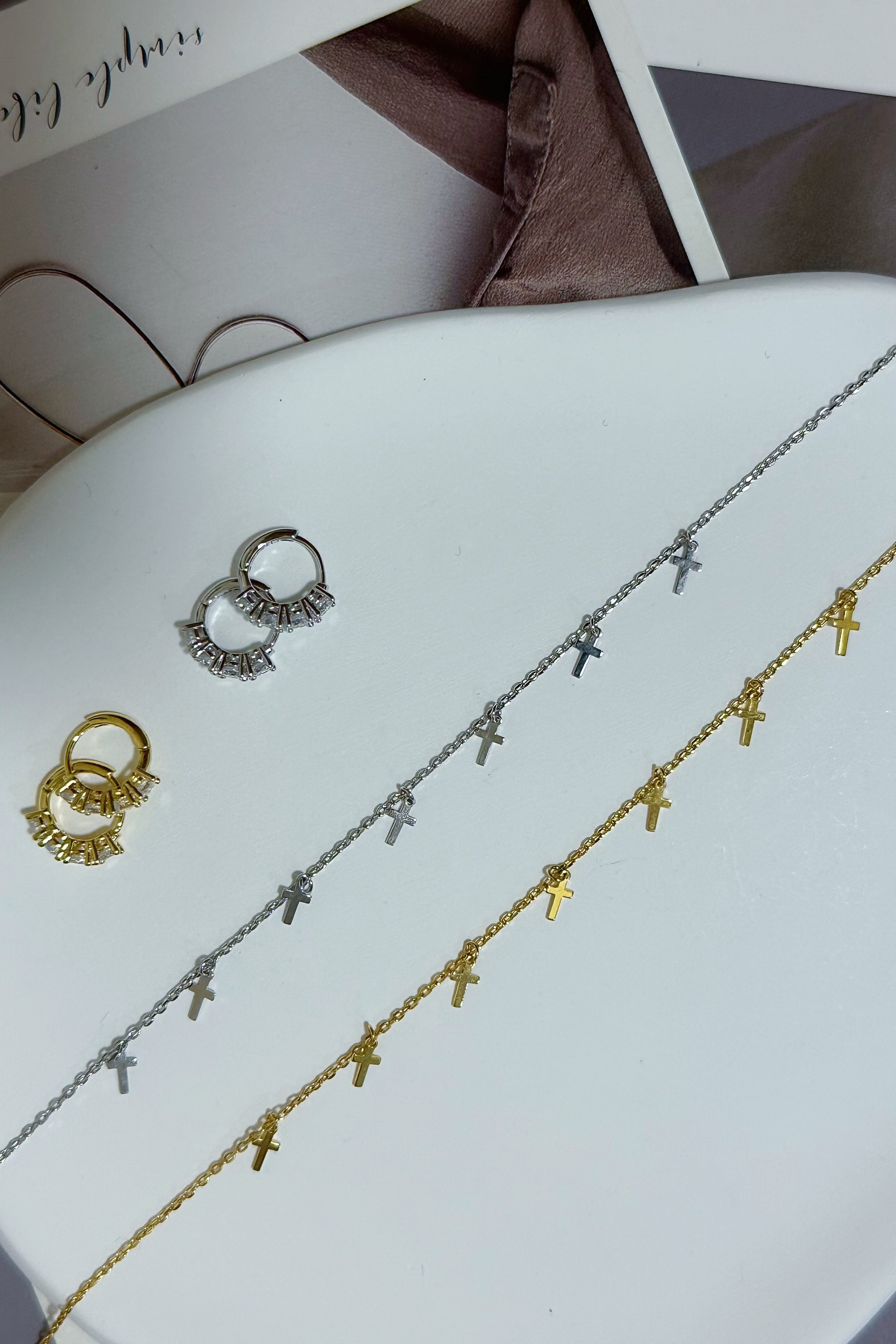 (現貨) 垂墜小十字架項鍊 GF101