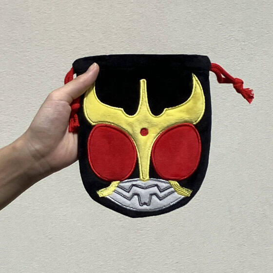 231332 Pbandai 預訂 2025/9月 仮面ライダークウガ　顔型マスコット巾着