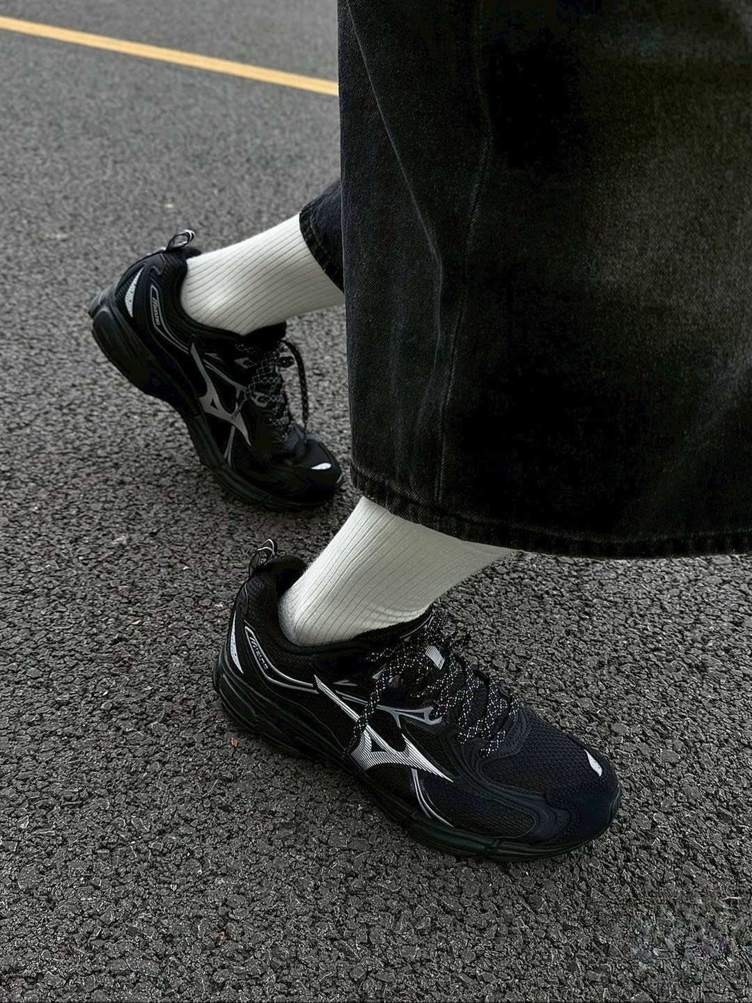 "代購" Mizuno Speed 10S 黑魂 男女復古鞋  D1GH240605