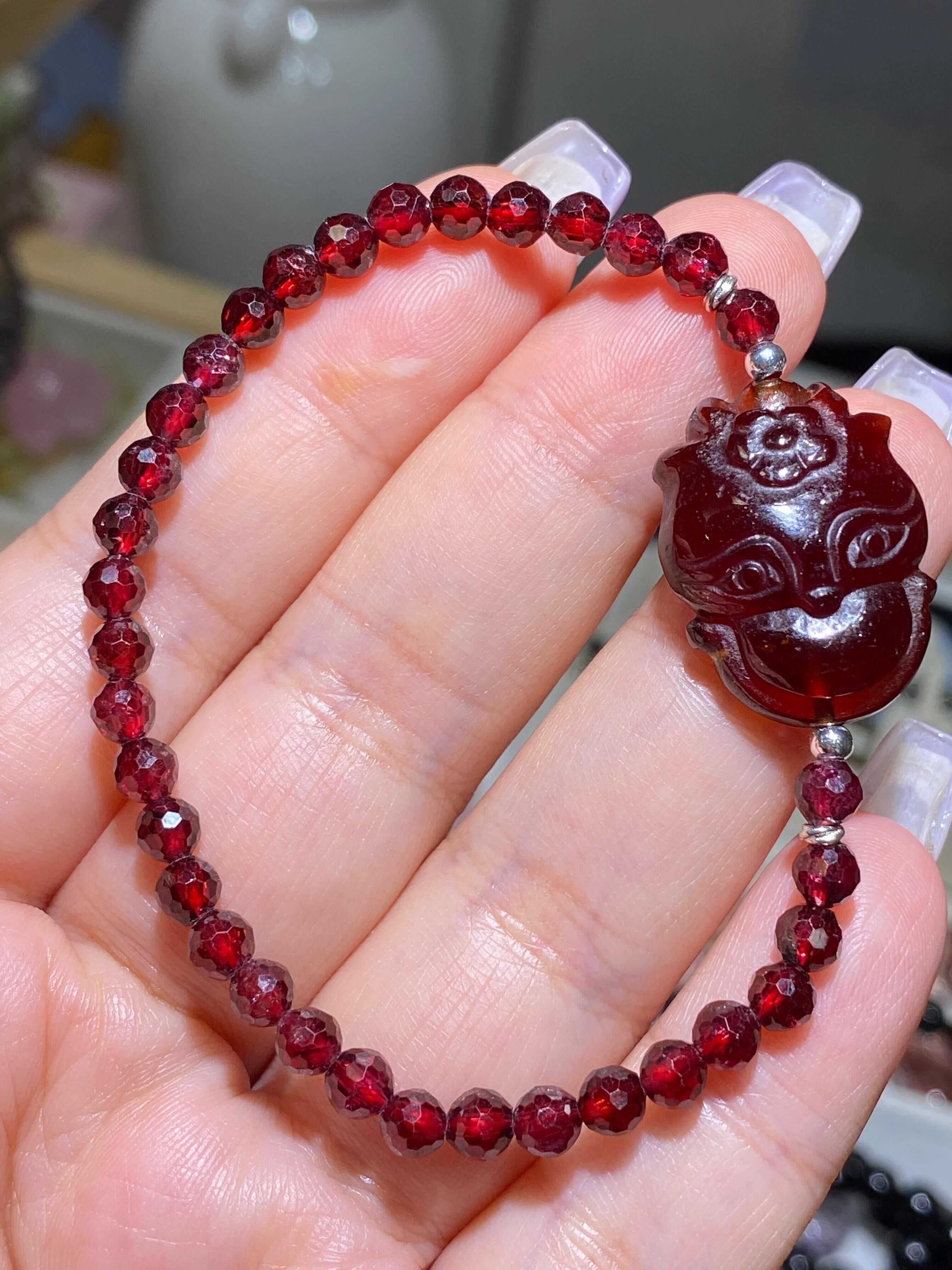 鑽切石榴石配小狐仙