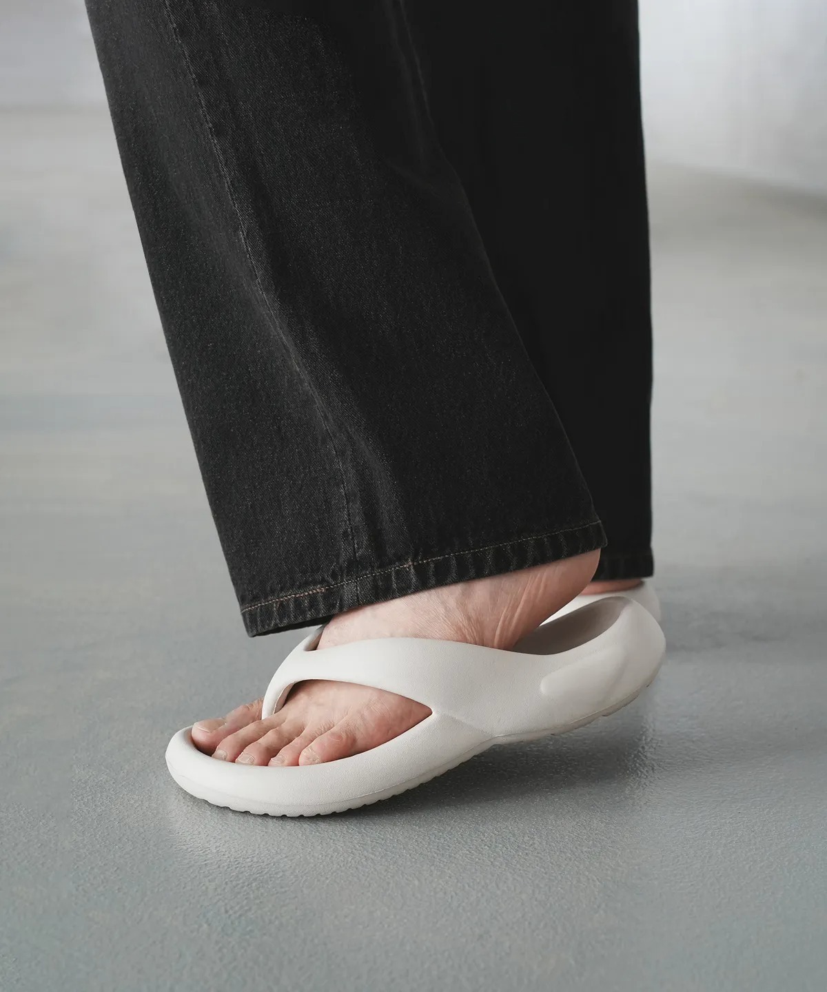 SIXFT ZERO CHUNKY FLOP