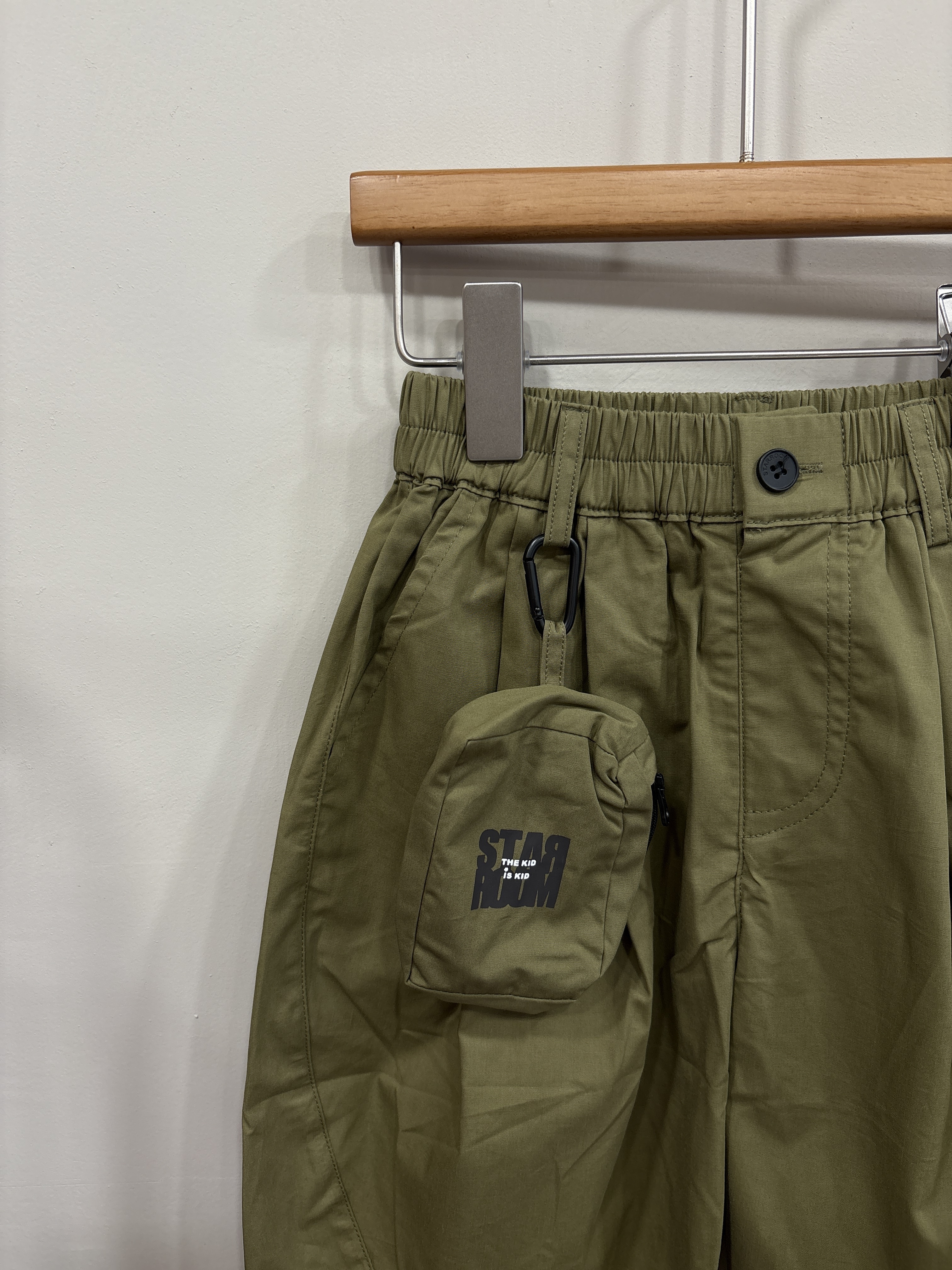 A02505設計師品牌褲子