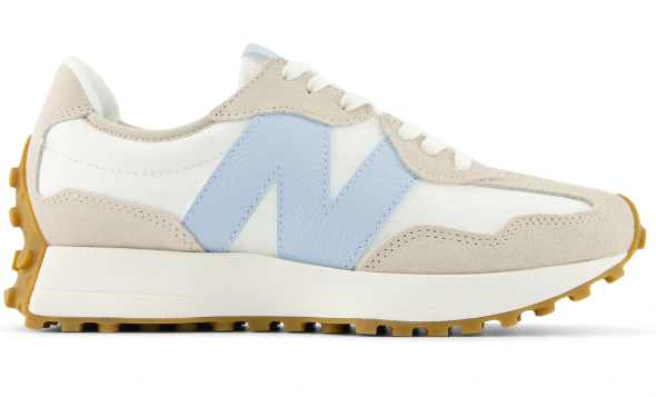 New Balance Women’s 327 Retro Sneakers | Trendy Chunky Sole Lifestyle Shoes for Everyday Street Style (JUN25)