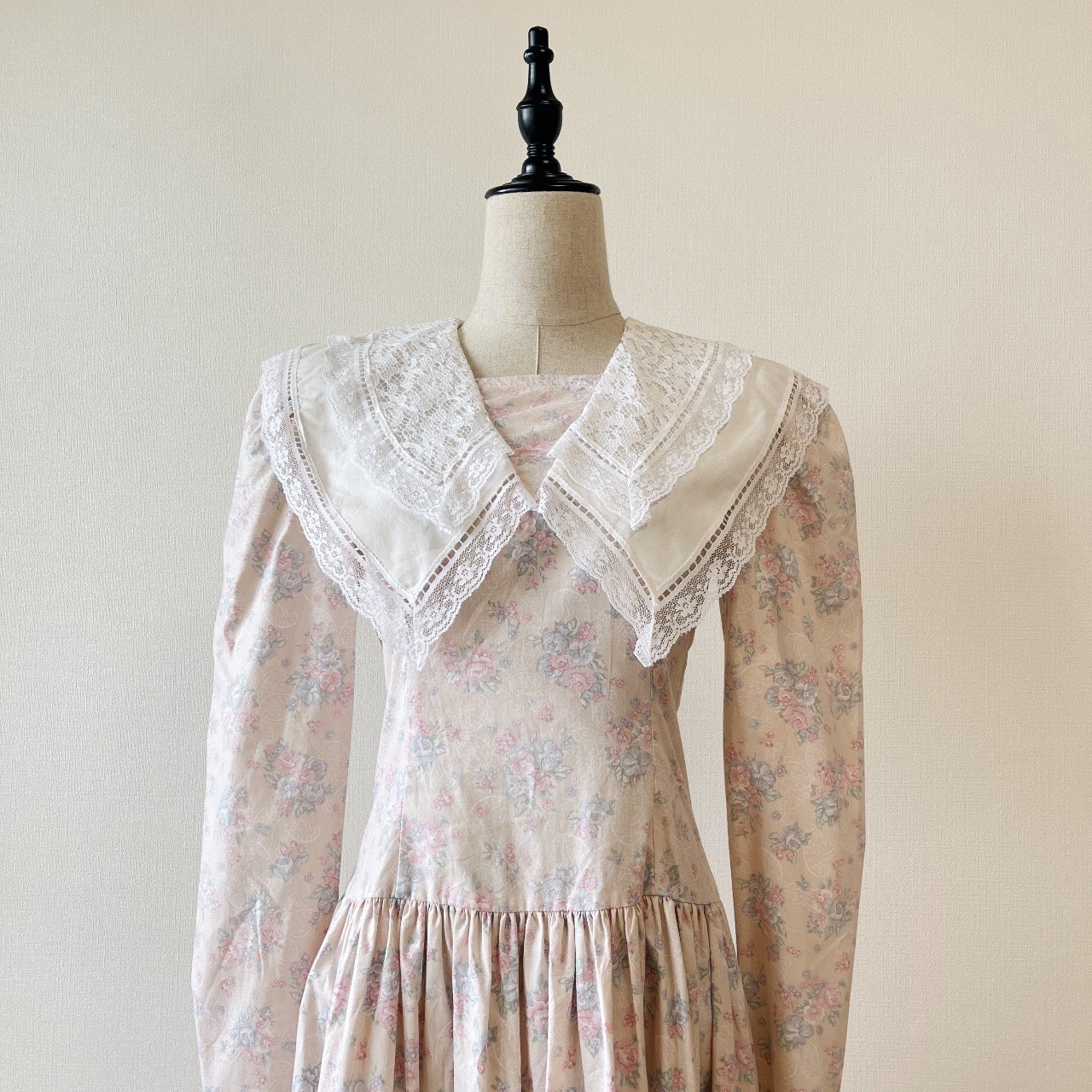 Gunne Sax淺粉紅色大喱士領碎花連身裙