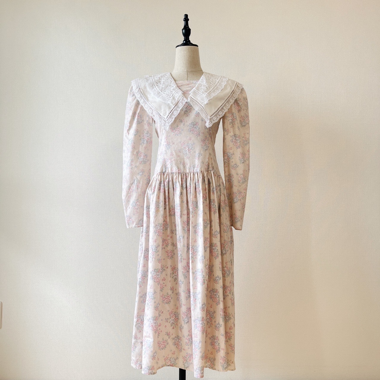 Gunne Sax淺粉紅色大喱士領碎花連身裙