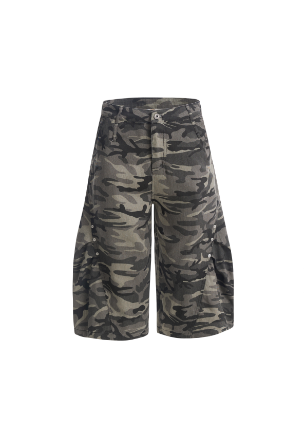 - SIMPLEACTION - 美式復古鉚釘迷彩彎刀七分褲