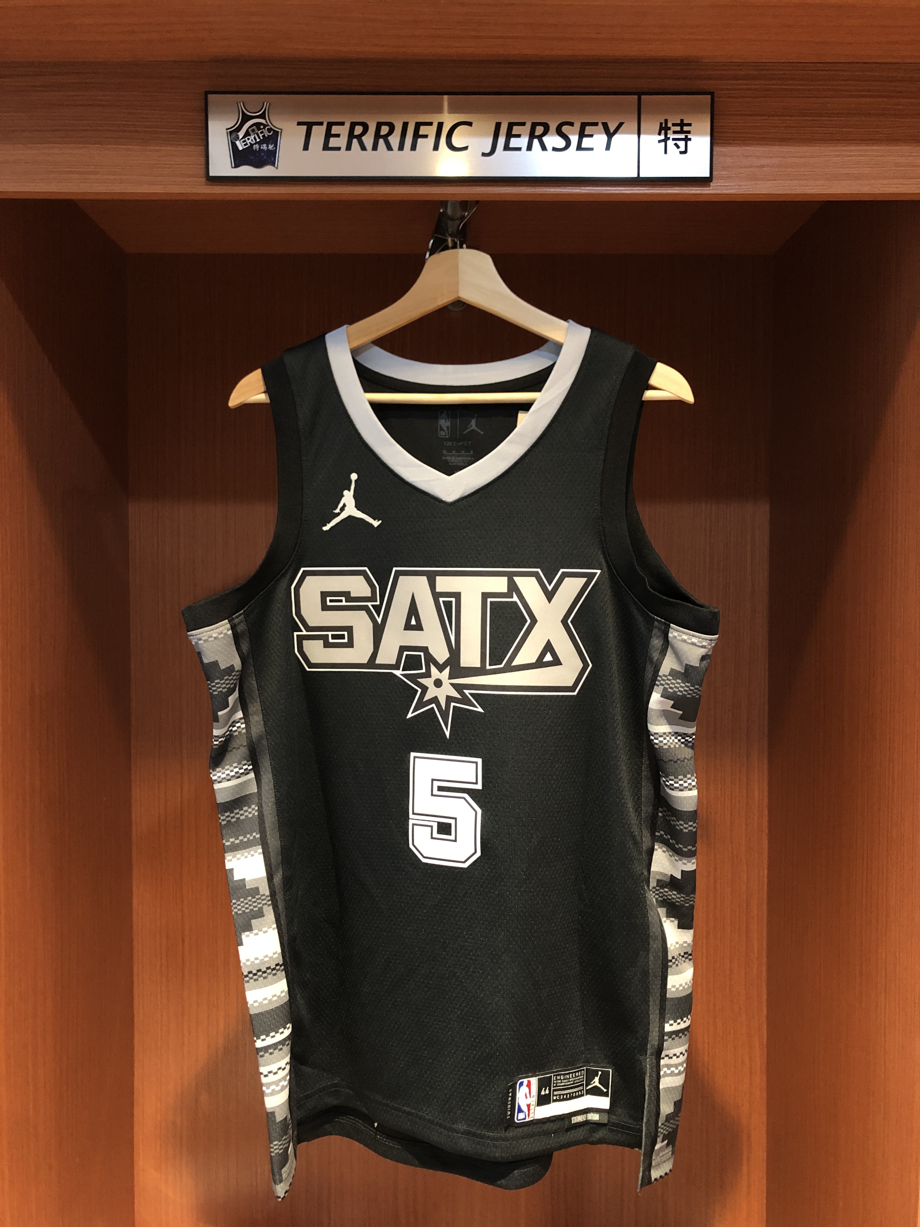 NBA球衣 Stephon Castle 聖安東尼奧馬刺黑圖騰 新人年 Statement Jordan Swingman 球迷版 熱轉印 全新