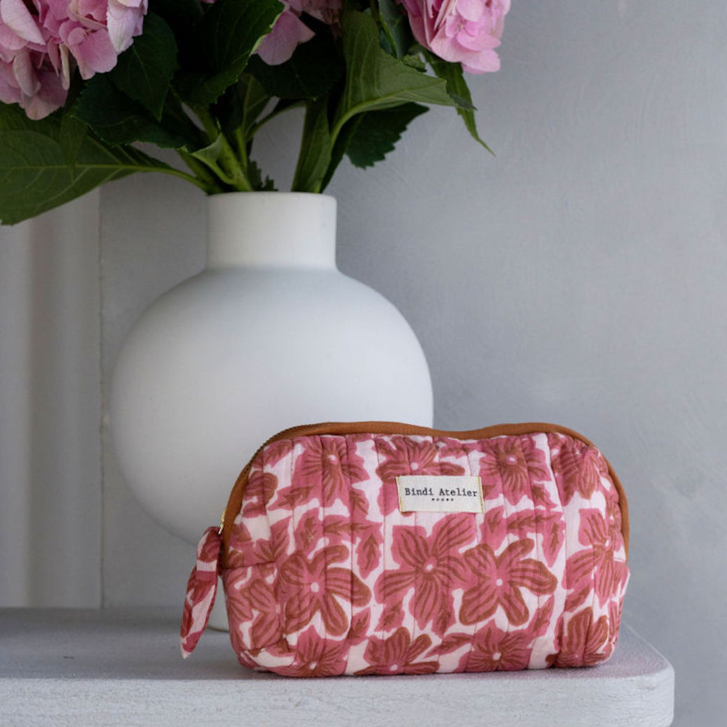 馬諾亞玫瑰紅 | 小款化妝包