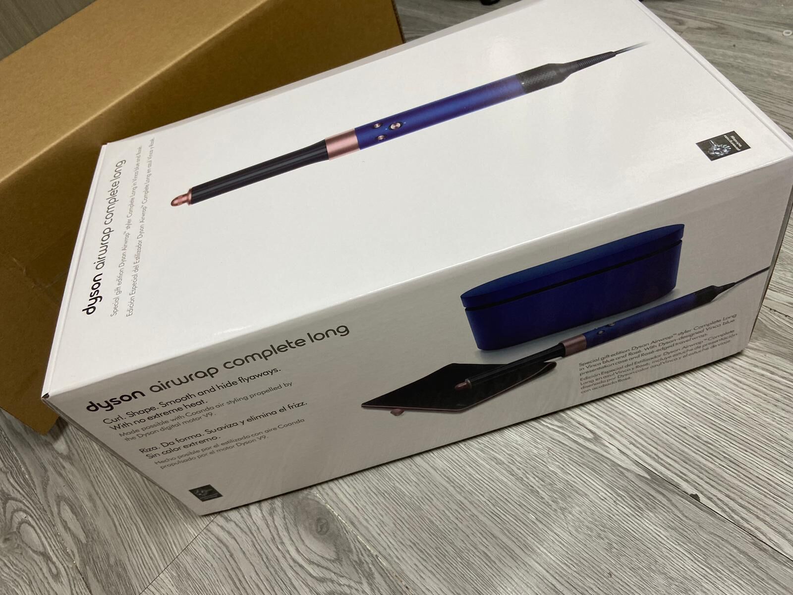 進口版 Dyson多功能造型器 HS05