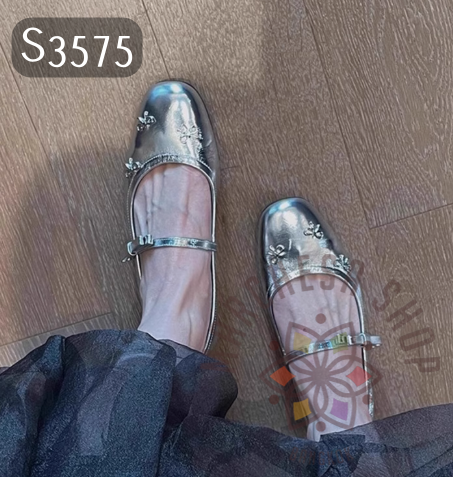 S3575 - 頭層羊皮小蝴蝶結扣帶圓頭低踭鞋