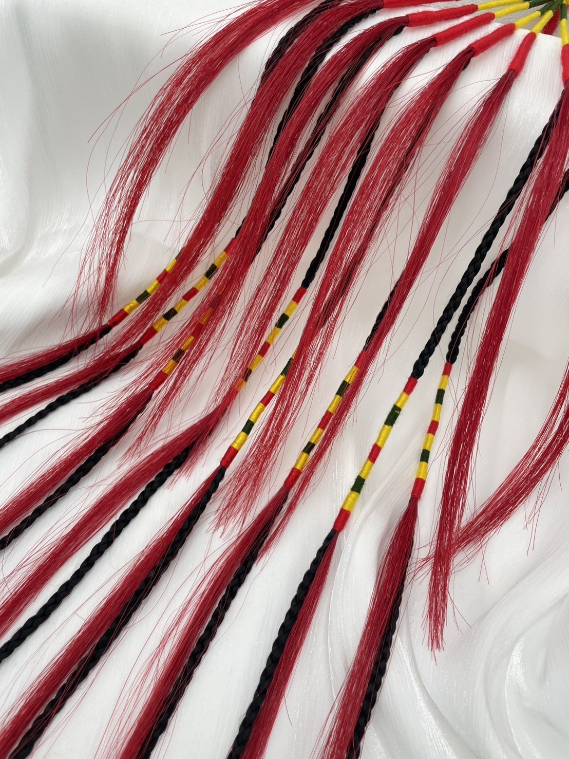 W-No.8紅色馬毛流蘇萊冠143cm