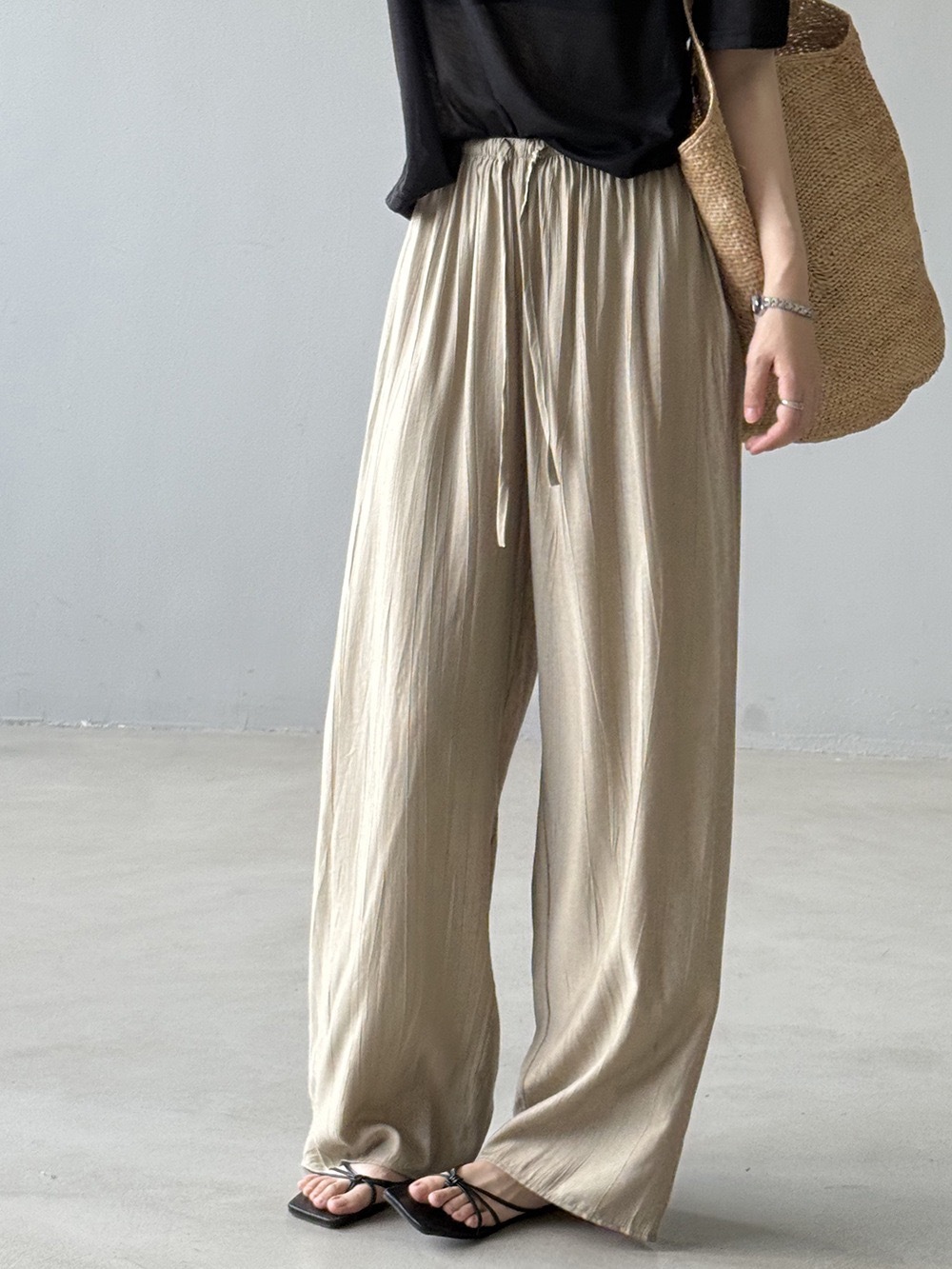 現貨L藏藍色 ｜涼感直筒落地褲    ˚ ༘