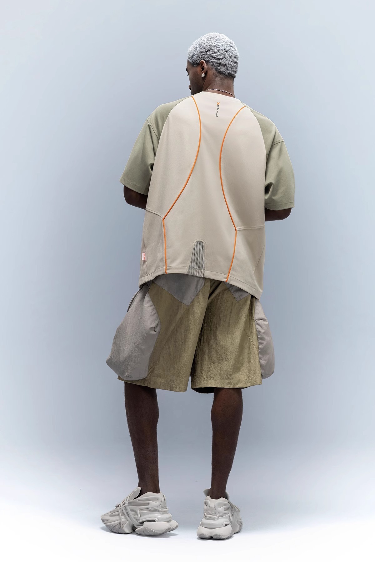 XIPHEVIL「砂岩黃星弧繭袋機能速乾短褲」