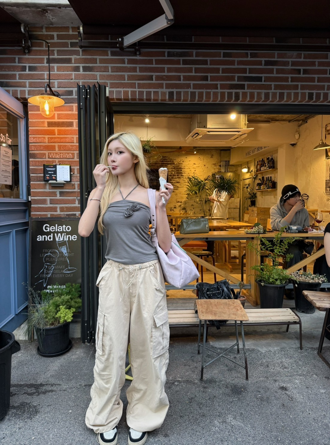 現貨! 9.amez project 系列 Gentle rose set 玫瑰設計上衣兩件套 (gray)