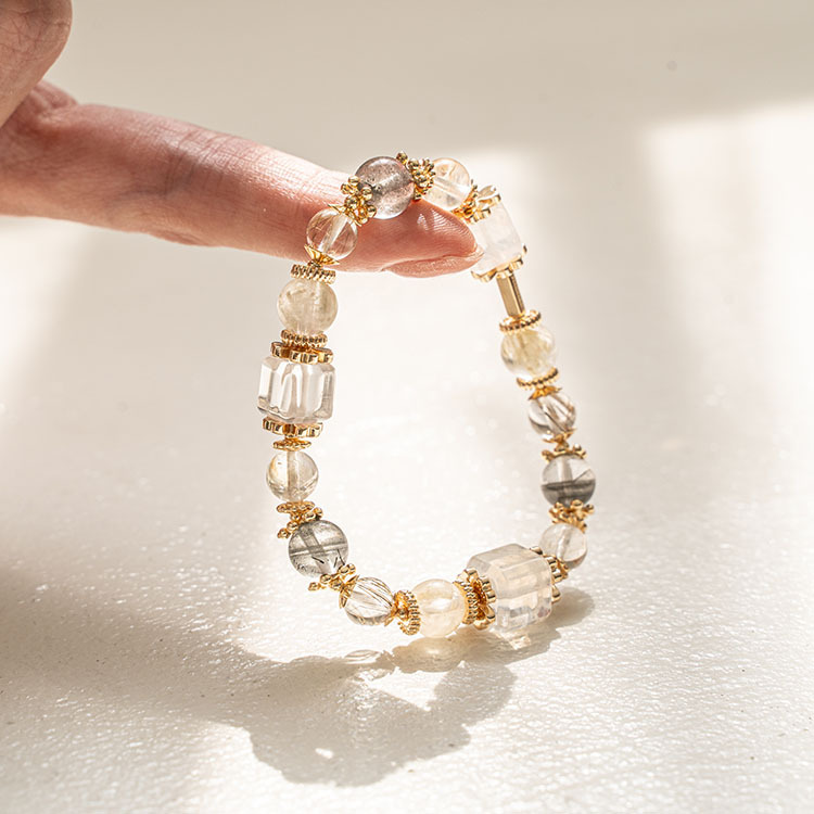 克服苦難：藍針｜雪霜髮晶｜黑幽靈｜銀髮晶｜白幽靈