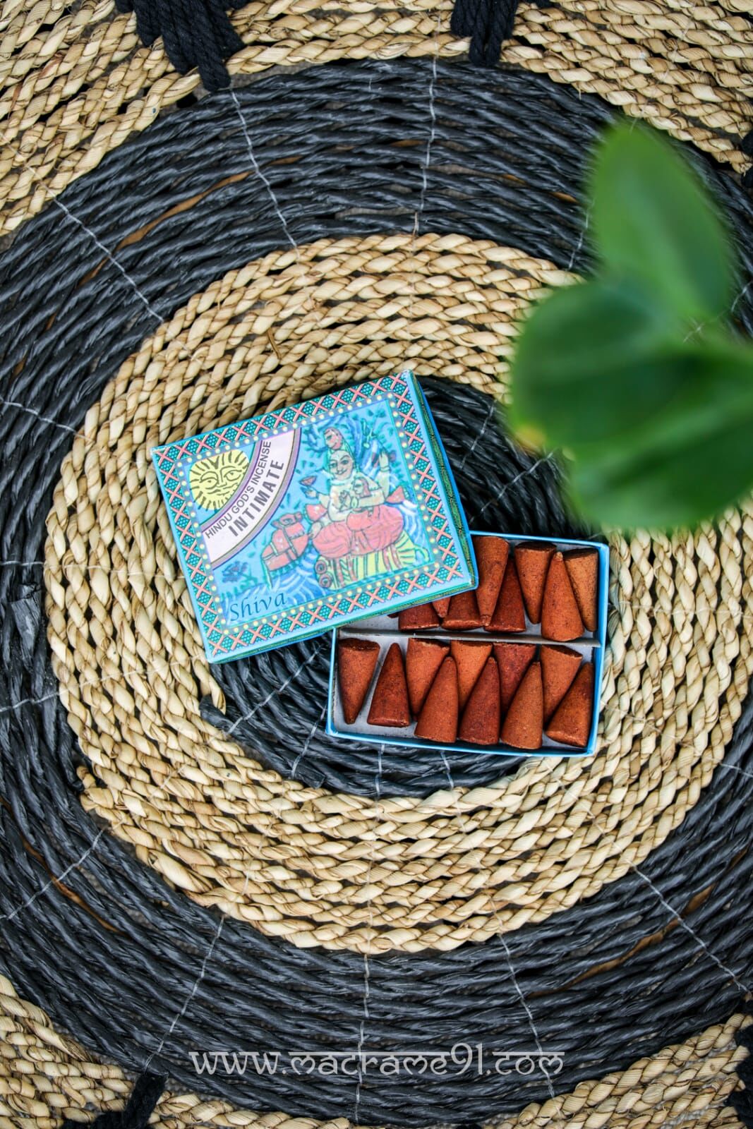 AMINA HINDU GOD'S INCNESE - IQRP0103