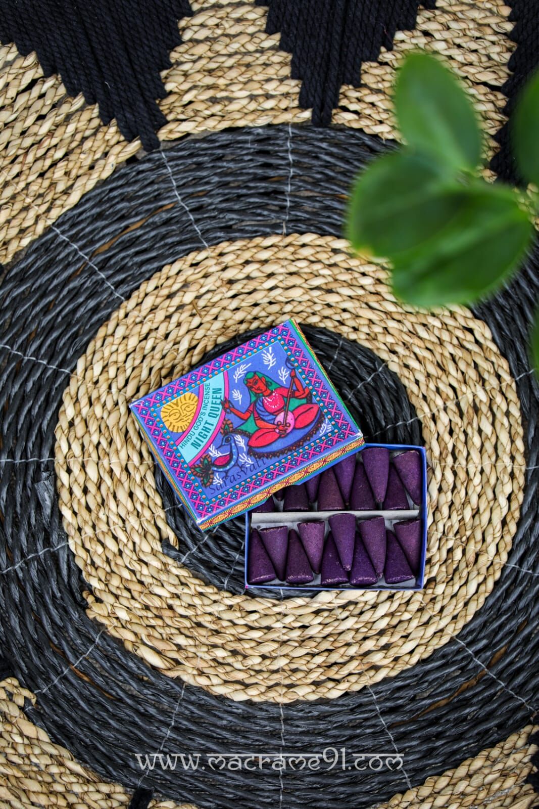 AMINA HINDU GOD'S INCNESE - IQRP0103