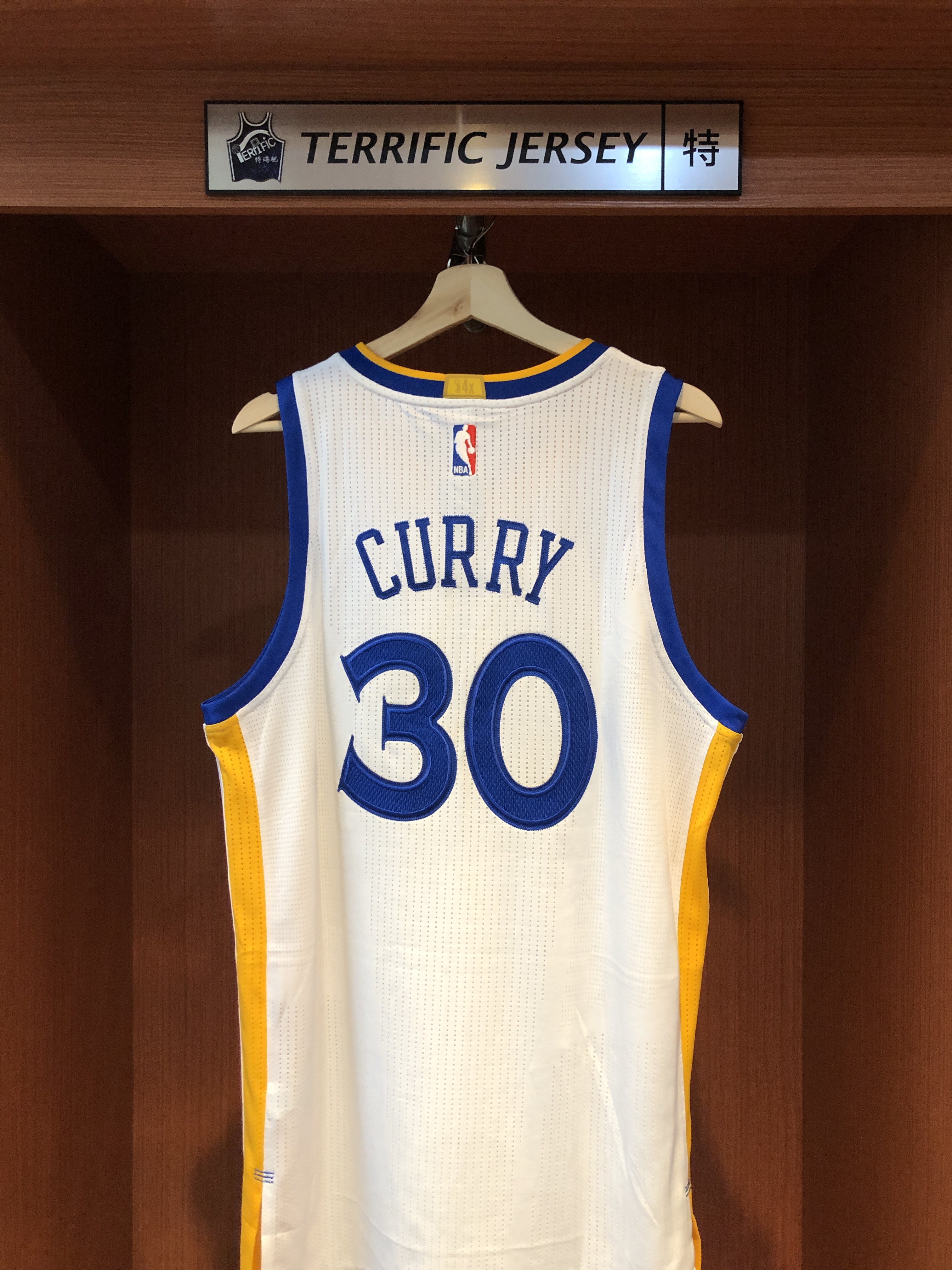 NBA球衣 Stephen Curry 金州勇士白 四冠 Adidas Authentic 球員版 電繡 真網眼 全新