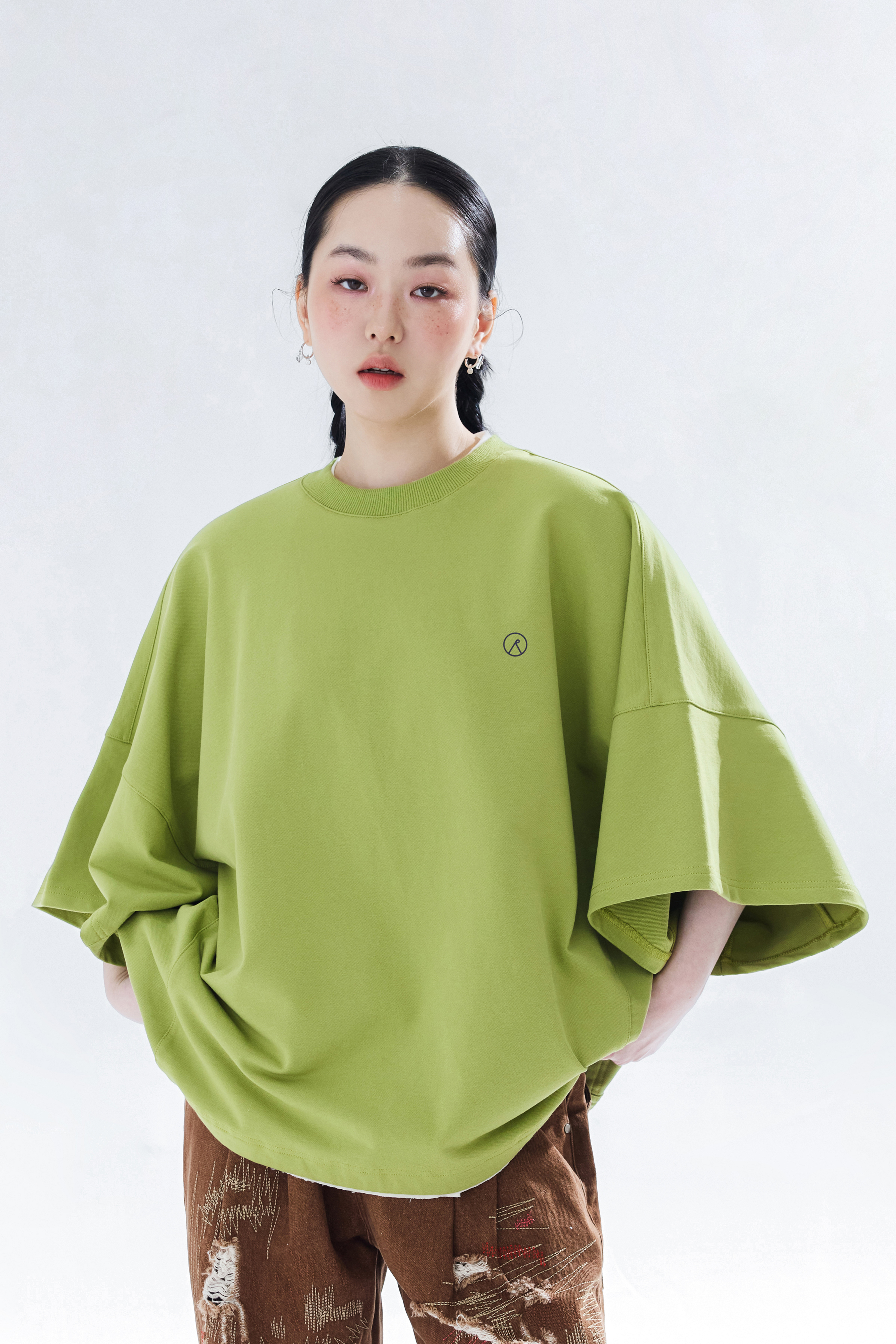 RE:tain - T-shaped Tee｜Olive Green