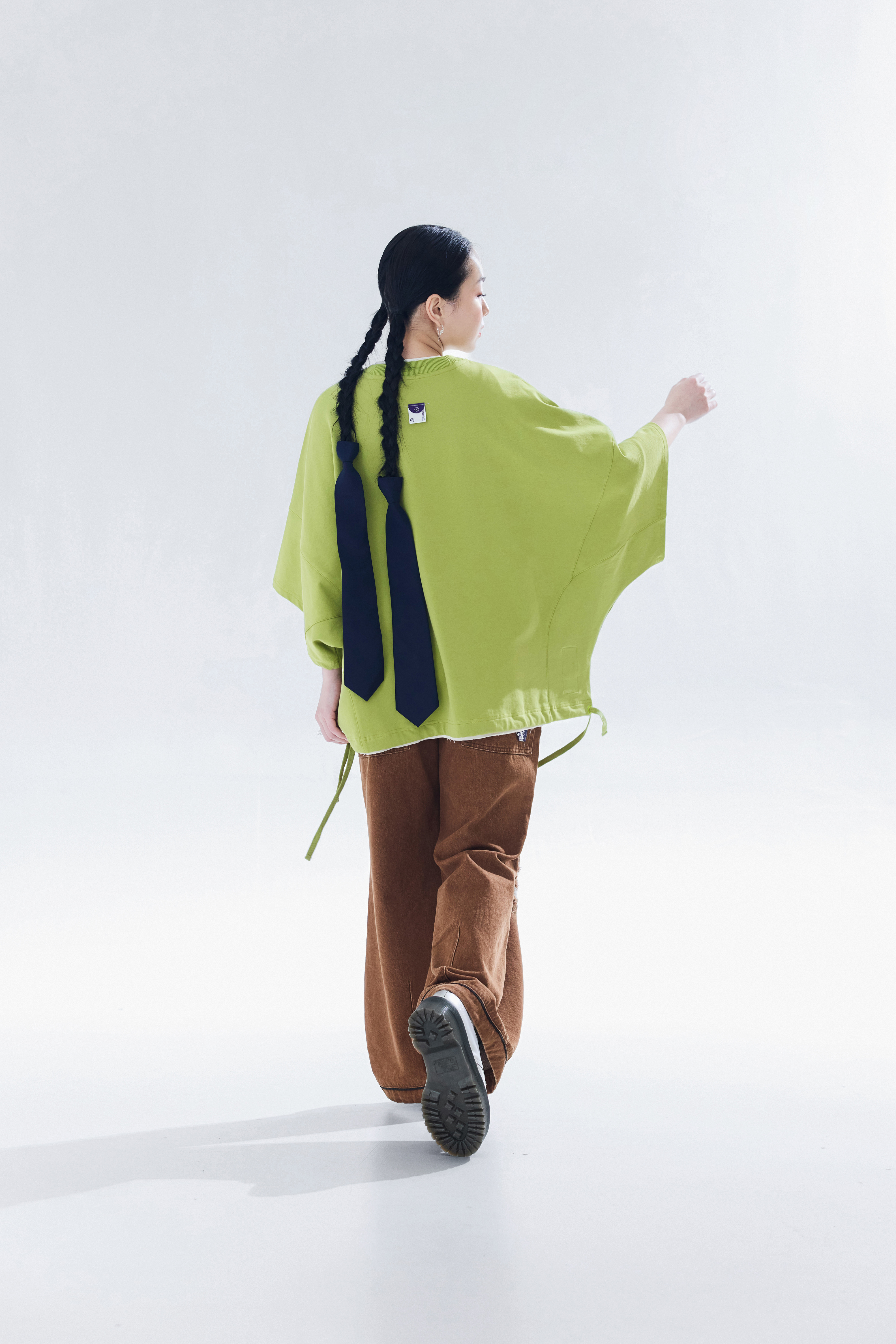 RE:tain - T-shaped Tee｜Olive Green