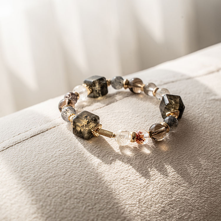 帶不走的：黑極光 ｜銀超七｜雪霜髮晶｜彩色幽靈｜茶晶