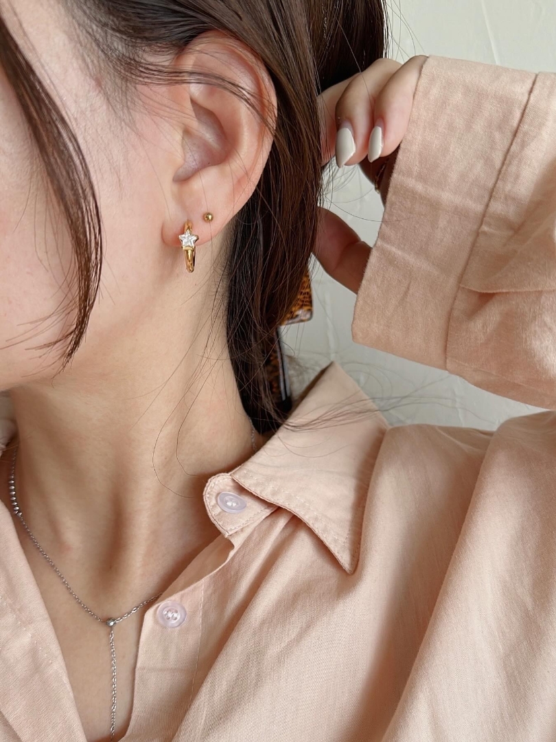 SS star stone hoop pierce