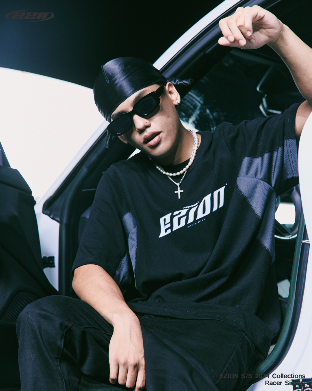 EZION Blocked Tee (Black)