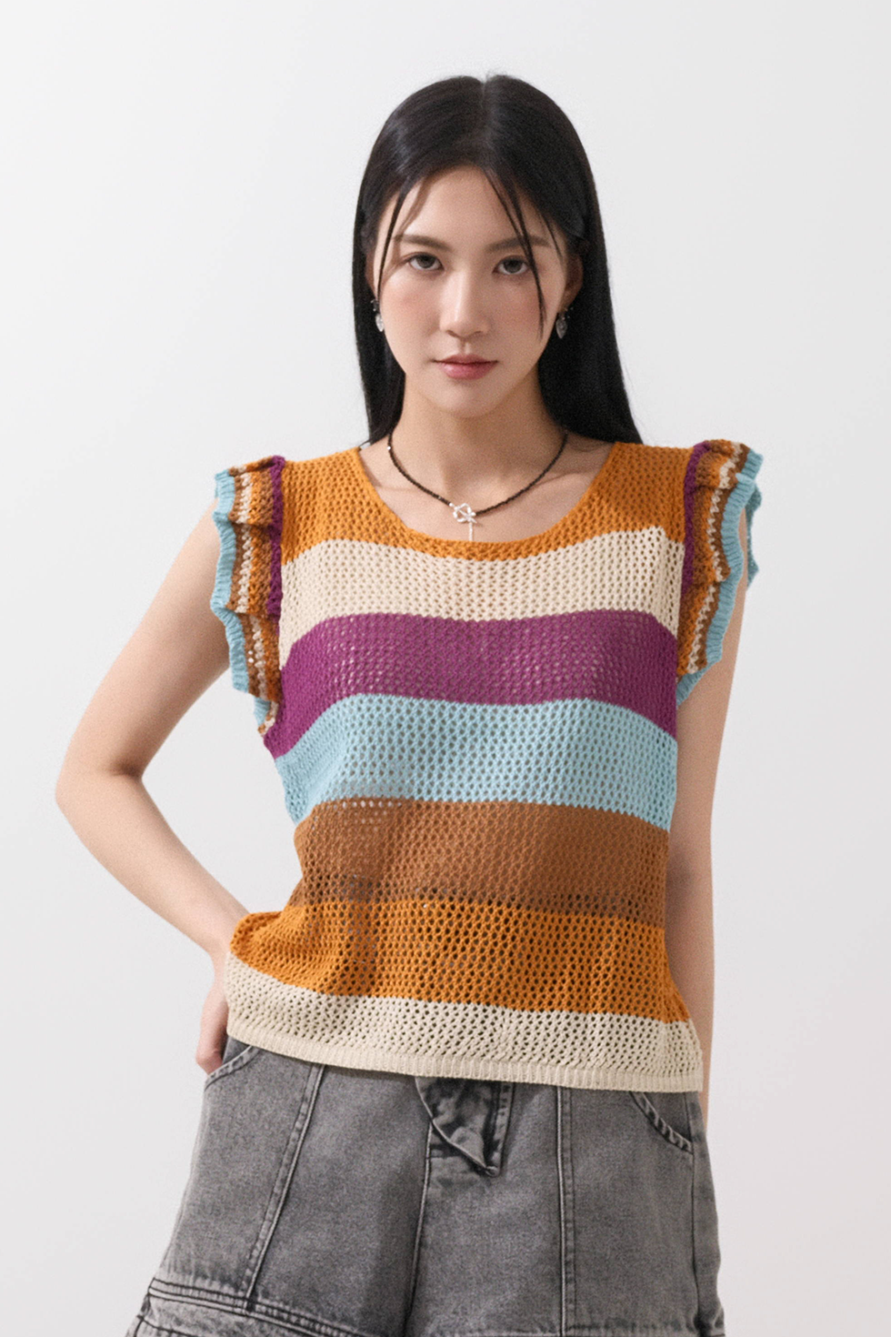 彩粗間荷葉袖針織上衣  (現貨款式）