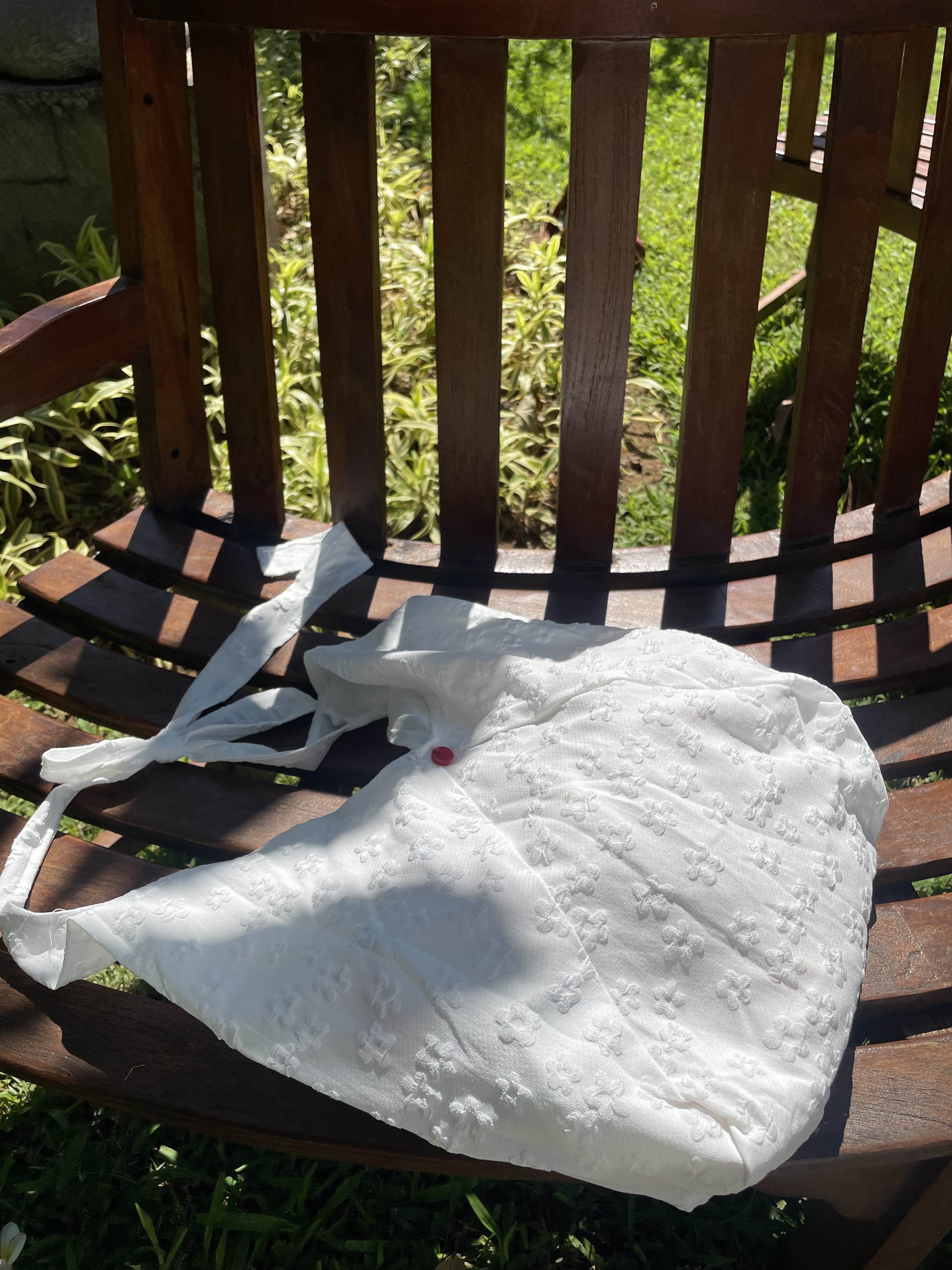 #228AA062 朵朵壓紋小花 ✿ 長帶飯團包