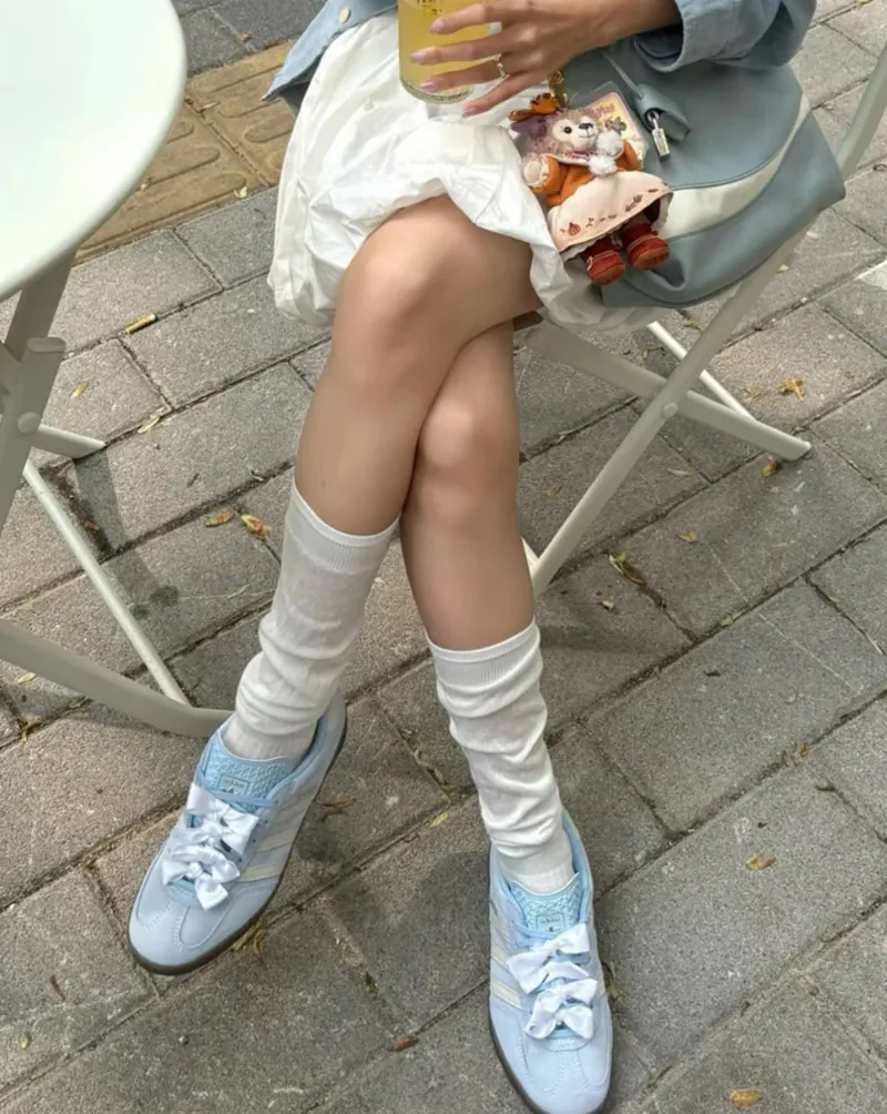 ADIDAS GAZELLE INDOOR W 雲朵BABY BLUE 白絲綢 緞帶 麂皮 焦糖底