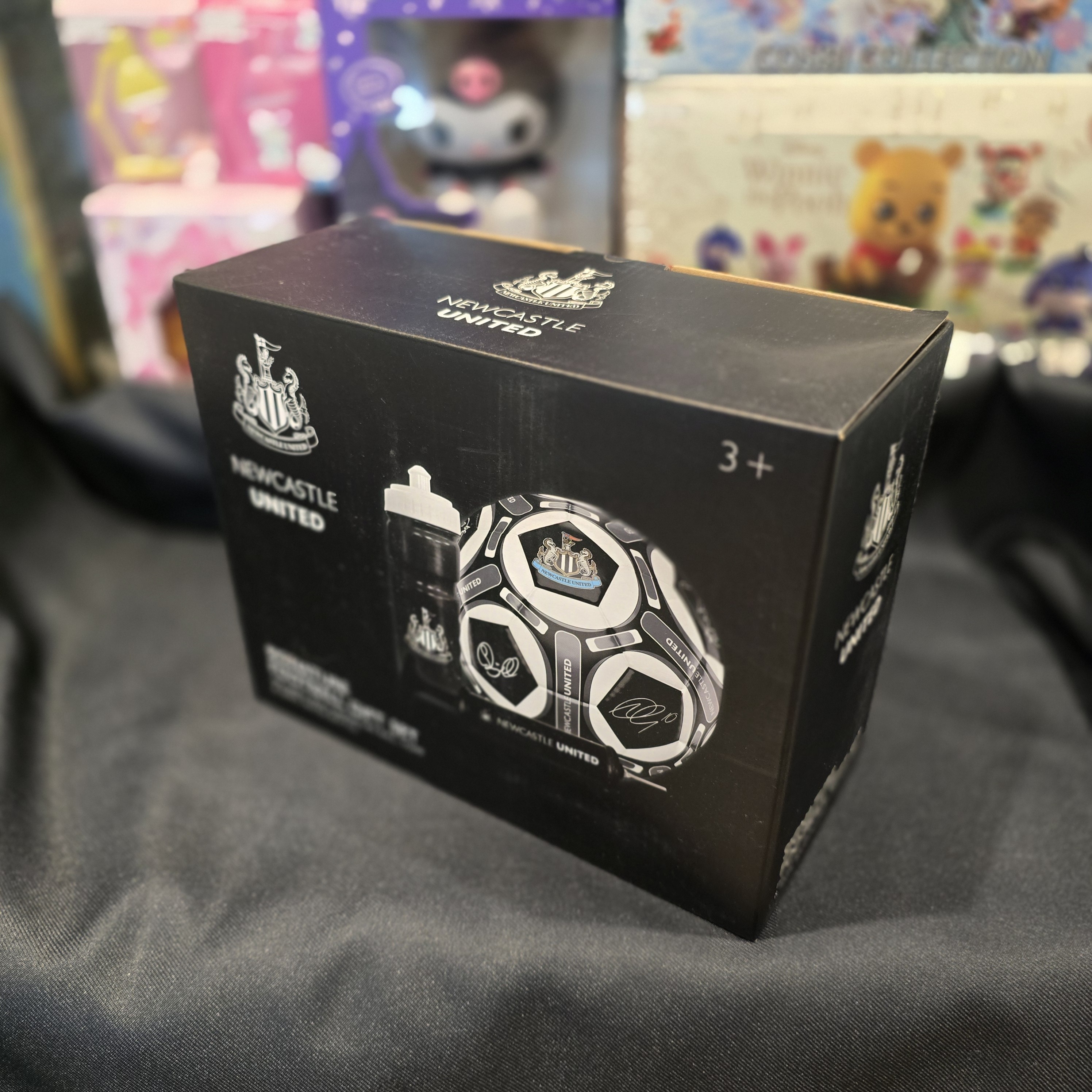 紐卡素足球禮品套裝