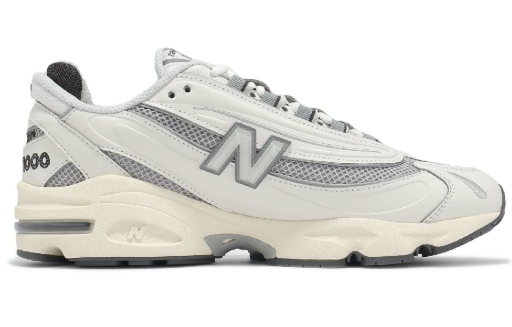 New Balance Unisex M1000 Retro Sneakers | Chunky Y2K-Inspired Dad Shoes for Trendy Everyday Streetwear (JUN25)