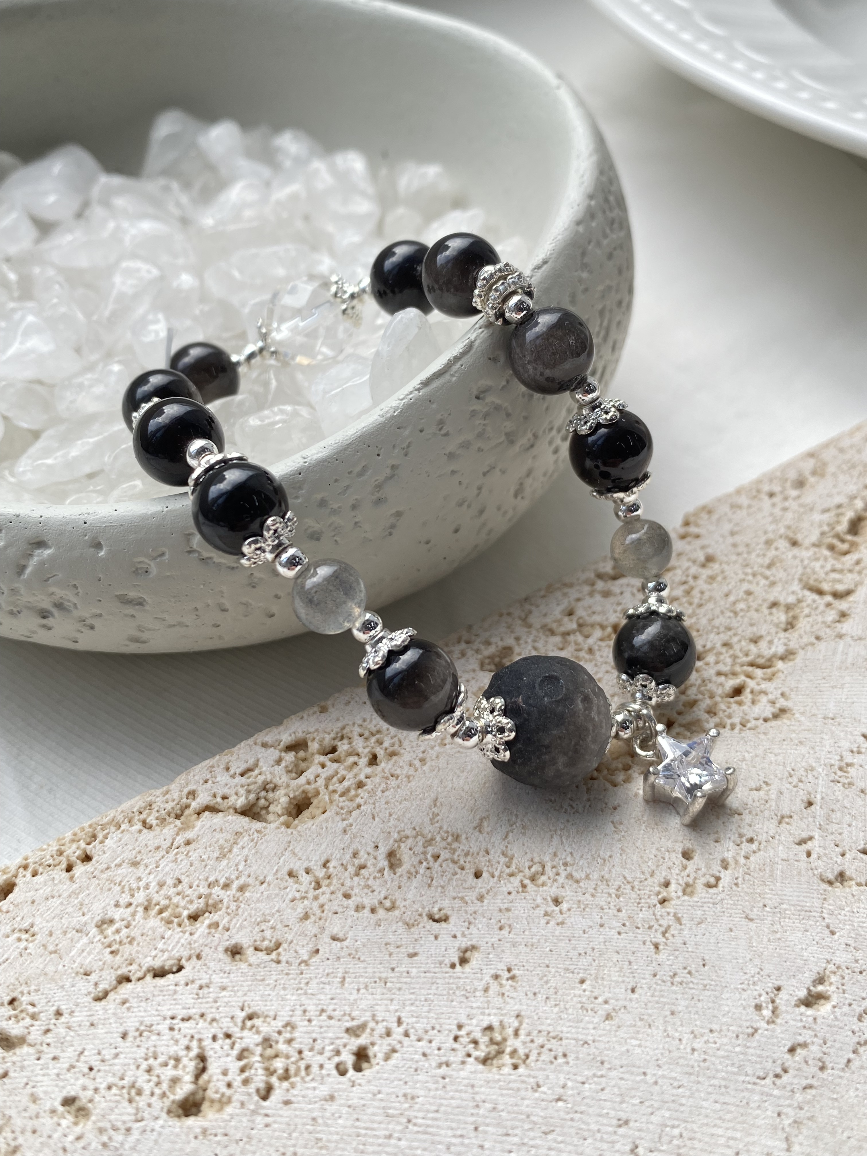 Soulmira｜夜影守心