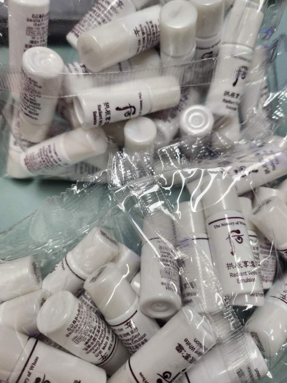 【預訂】LL068801 The Whoo 后 拱辰享雪玉凝平衡水+乳 (各30支)