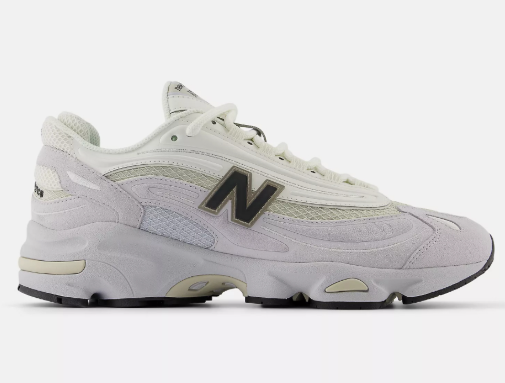 New Balance Unisex M1000 Retro Sneakers | Chunky Y2K-Inspired Dad Shoes for Trendy Everyday Streetwear (JUN25)