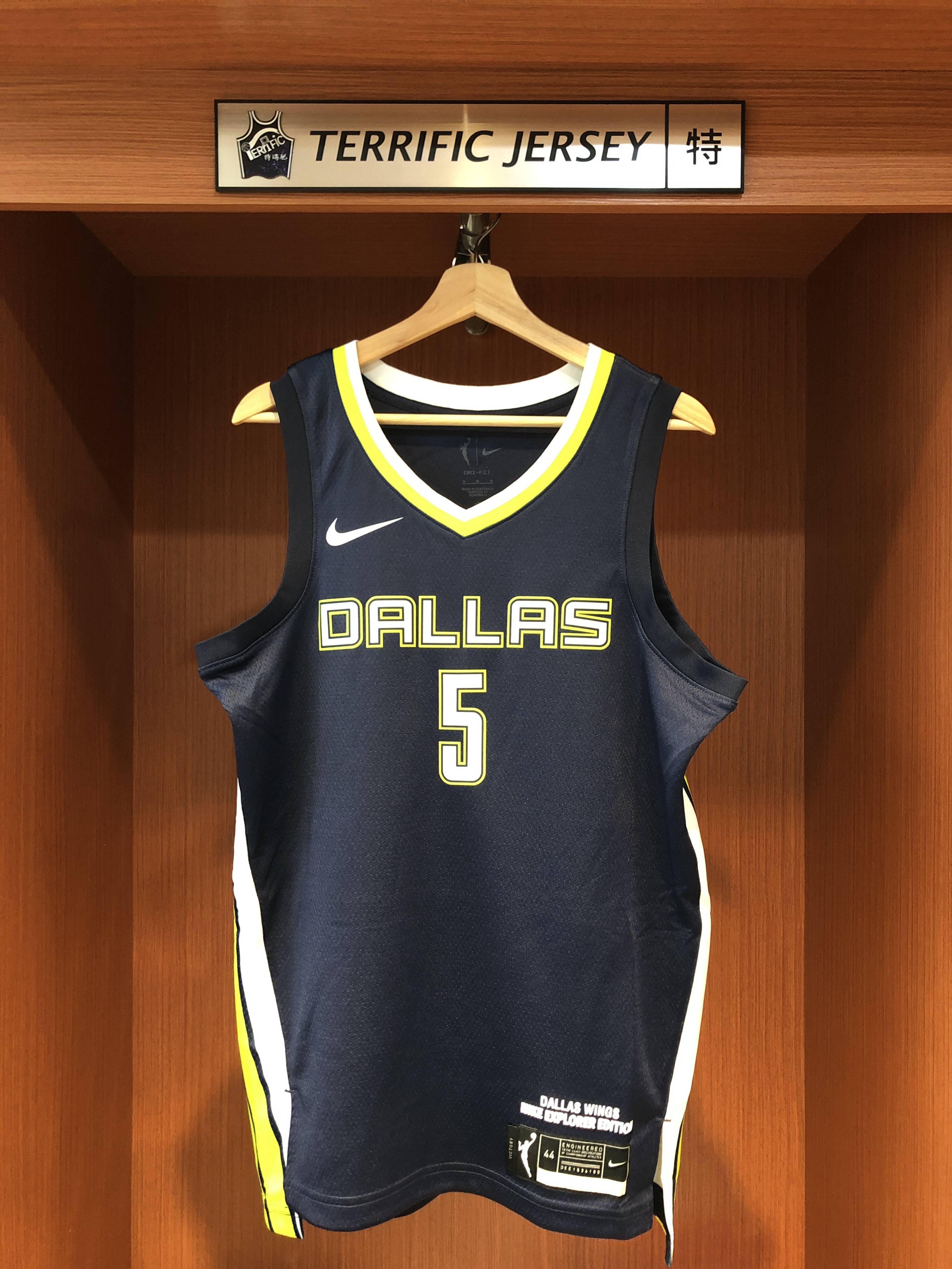 WNBA球衣 Paige Bueckers 達拉斯飛馬深藍 Nike Swingman 球迷版 熱轉印 全新