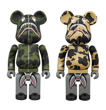 超合金 BEARBRICK BAPE 1ST CAMO SHARK GREEN & YELLOW 200% SET OF 2