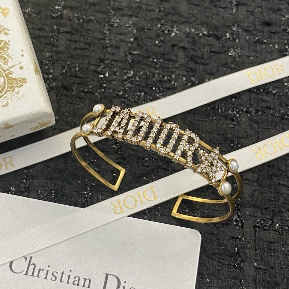 18k”JADIOR復古金鑽星空字母”鏤空高奢定製手鐲