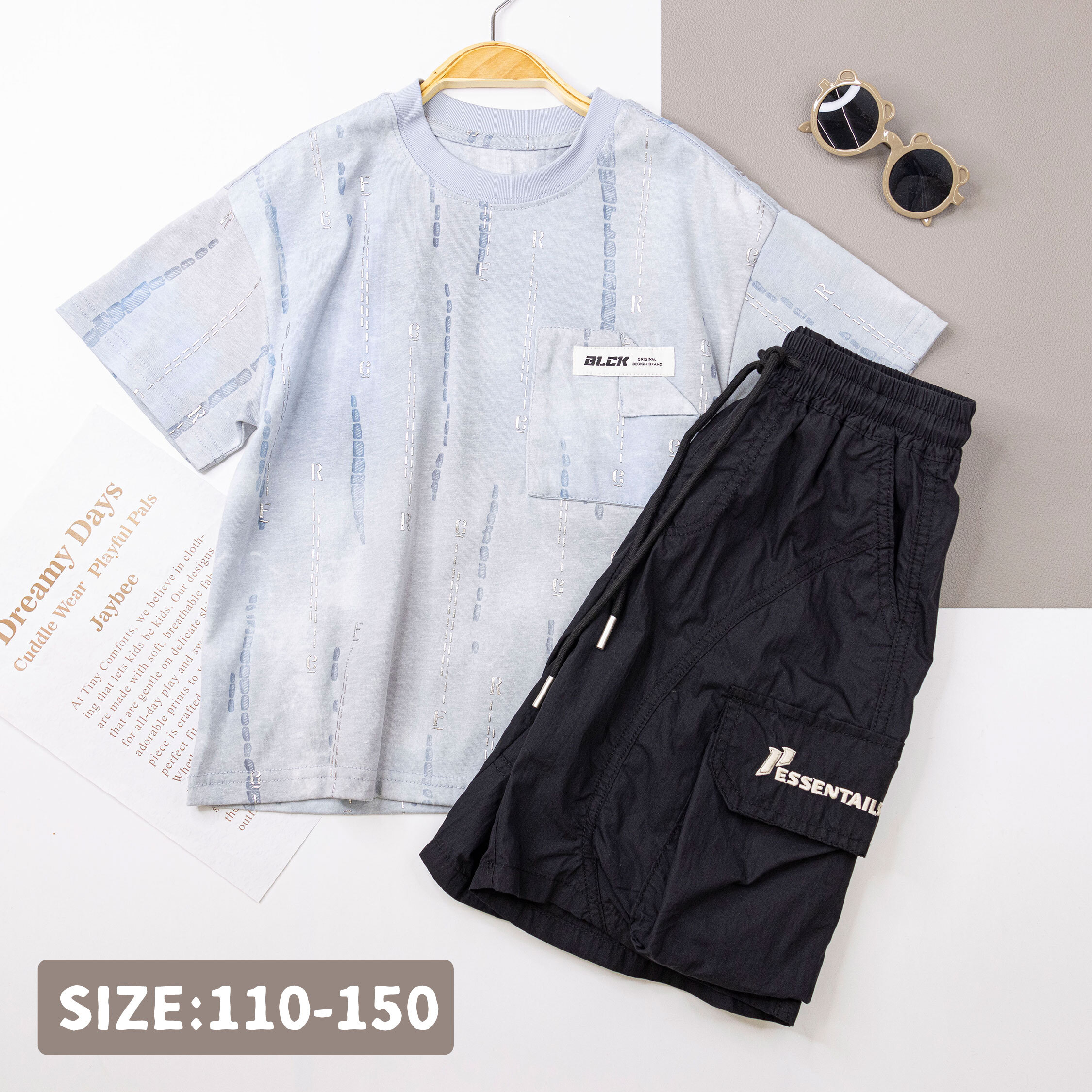 【H50140】藝術字母線條舒適質感上衣/短T