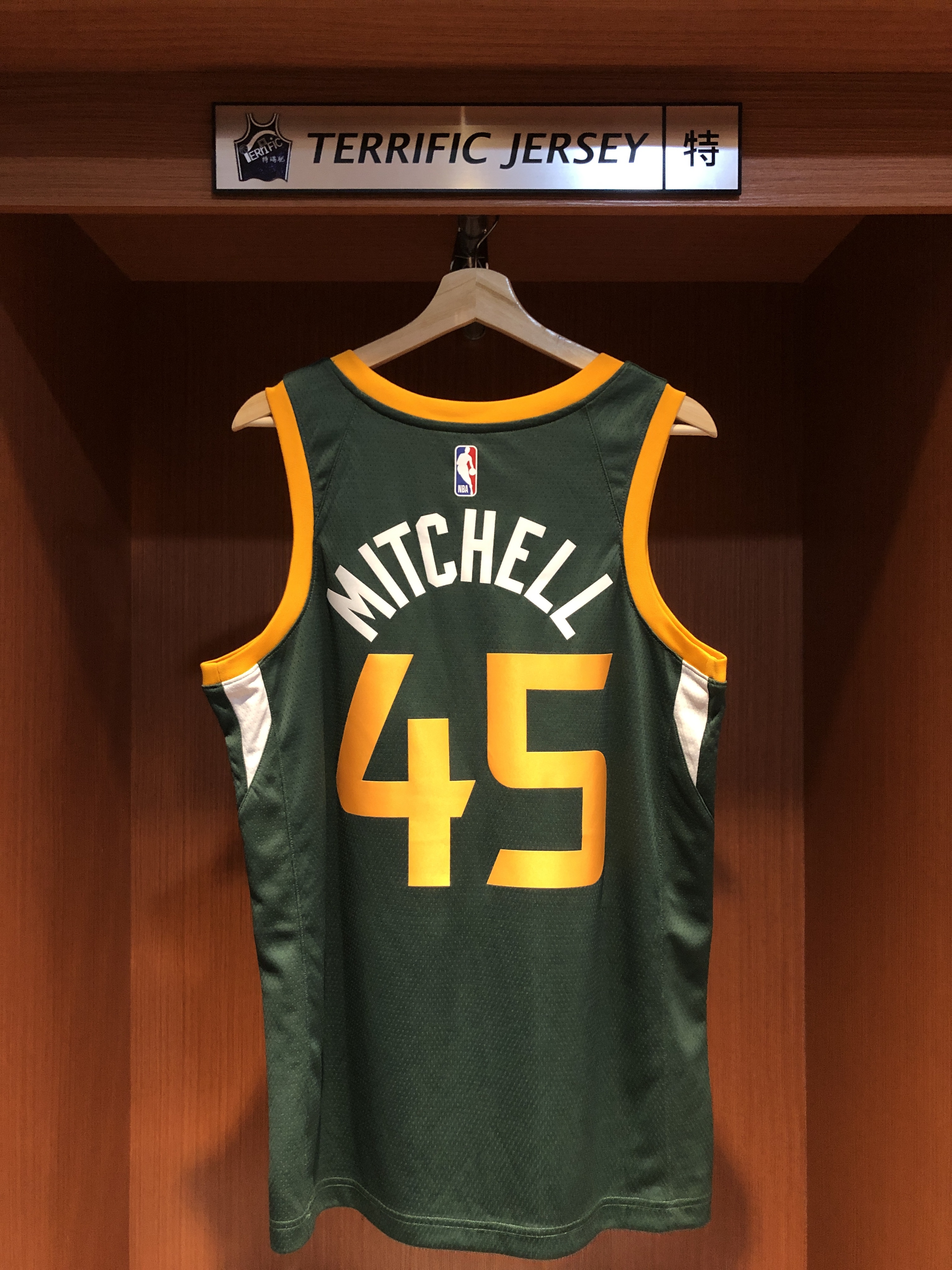 NBA球衣 Donovan Mitchell 猶他爵士獎勵 Earned Nike Swingman 球迷版 熱轉印 含贊助商標 全新