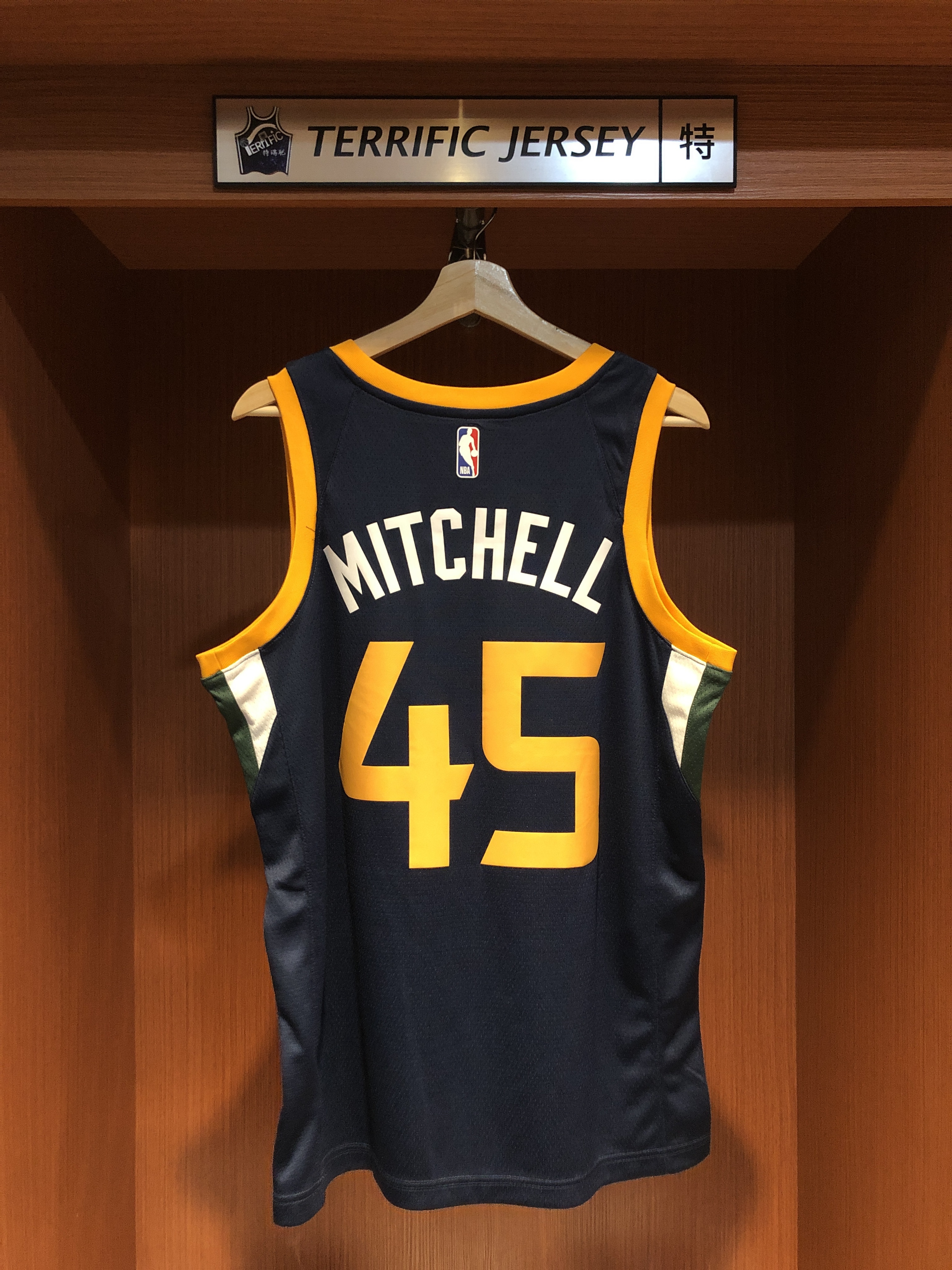 NBA球衣 Donovan Mitchell 猶他爵士深藍 Icon Nike Swingman 球迷版 熱轉印 含贊助商標 全新
