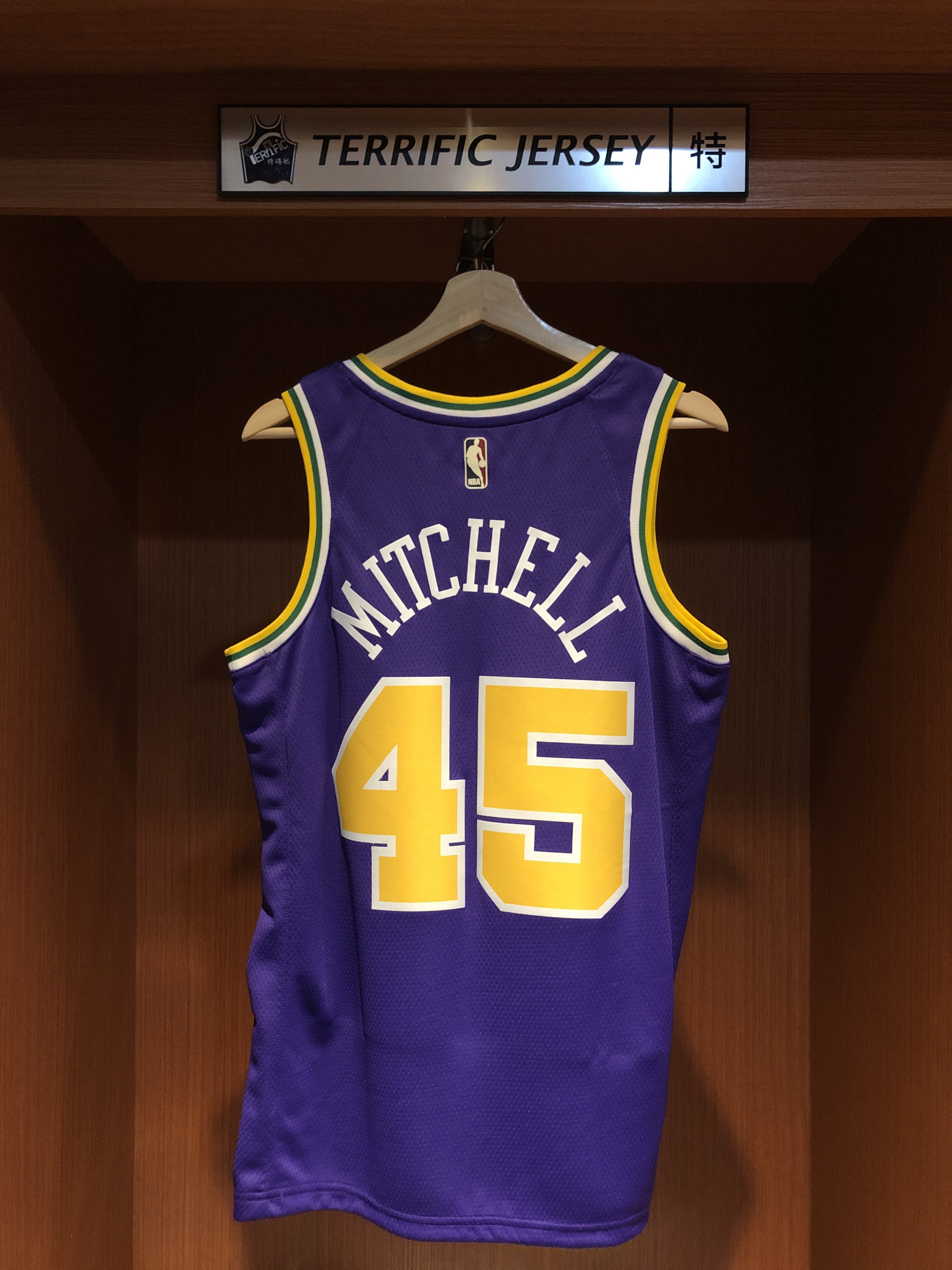 NBA球衣 Donovan Mitchell 猶他爵士復古紫 紫音符 HWC Nike Swingman 球迷版 熱轉印 含贊助商標 全新