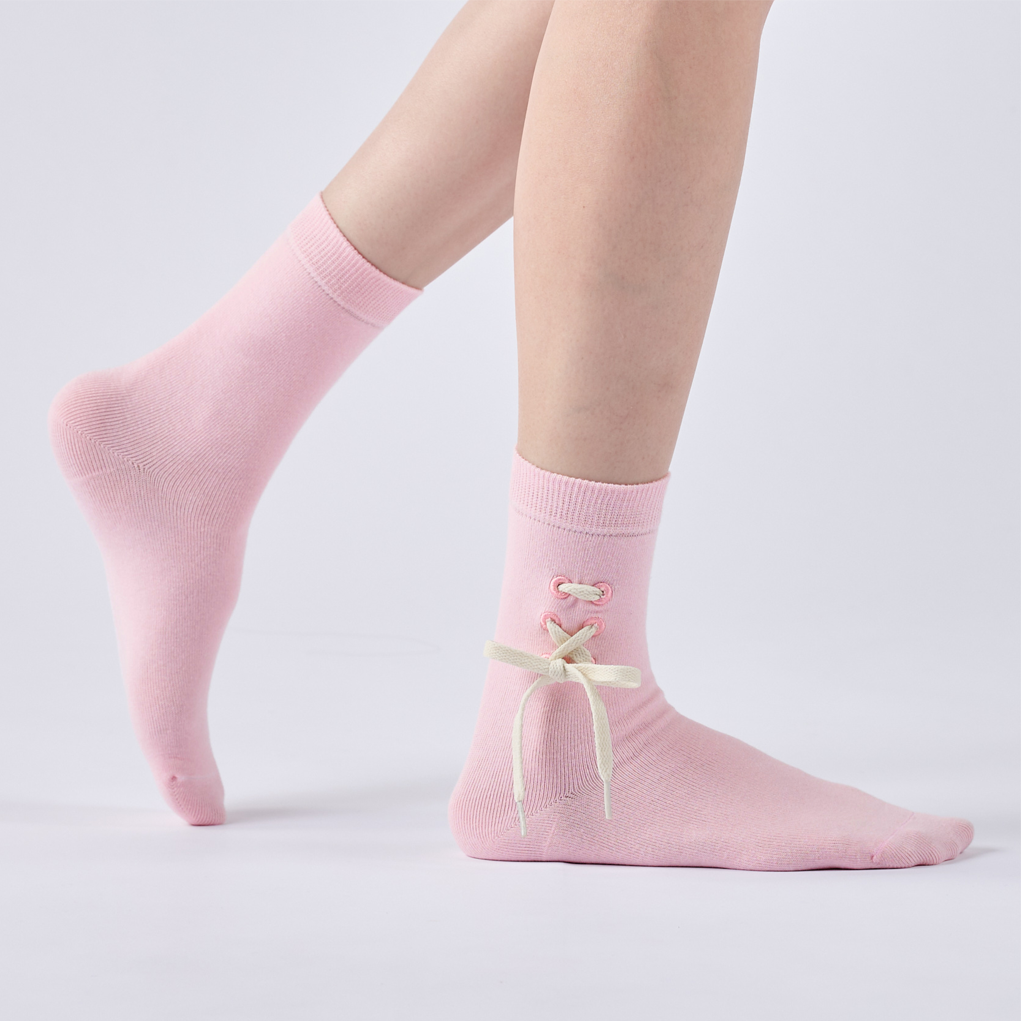 腳上綁鞋帶²〈淺粉〉