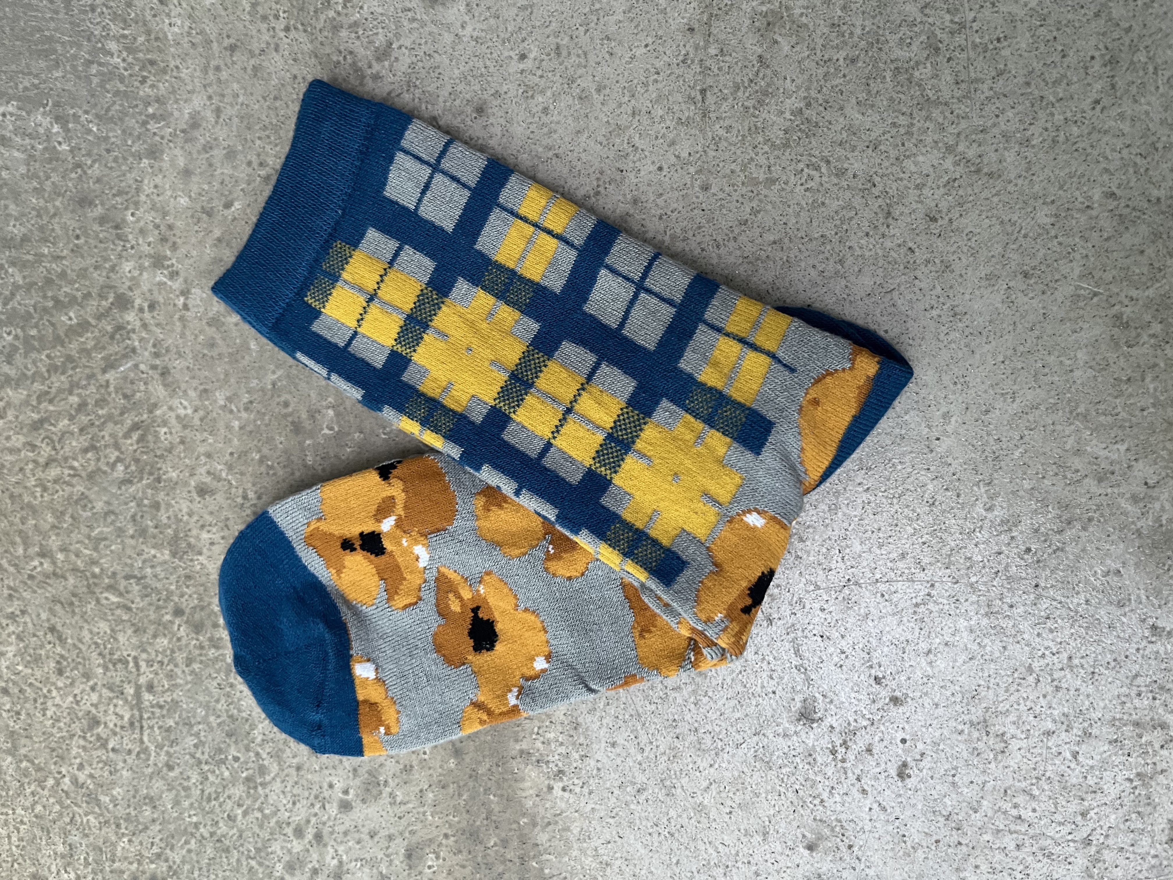 日本製公仔拼格仔襪