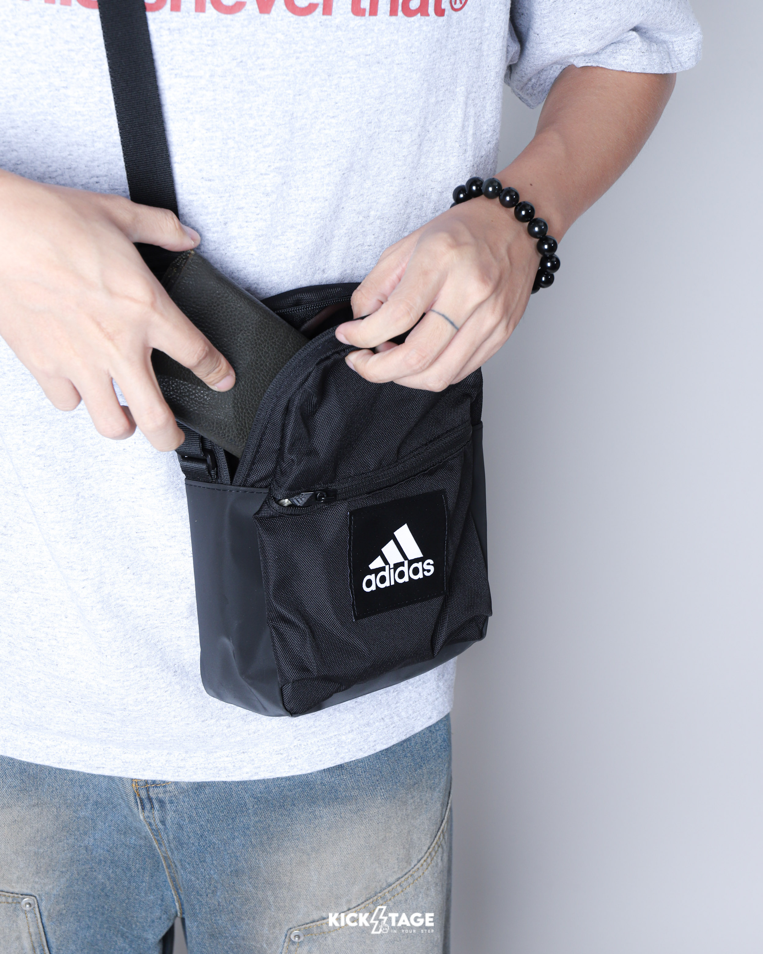 ADIDAS ESS ORGANIZER 黑 刺繡 5L 可調式 拉鍊 側背包 斜背包【IT2048】