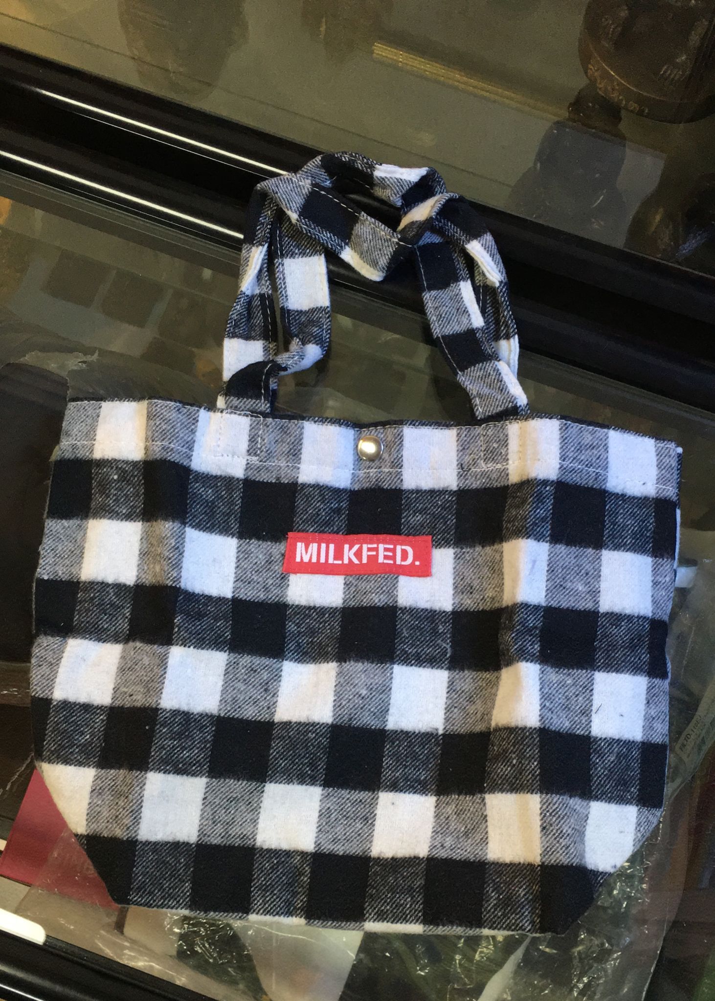 現貨 MILKFED 格仔手攞袋（此為清貨價貨品不設退換） (MK11)