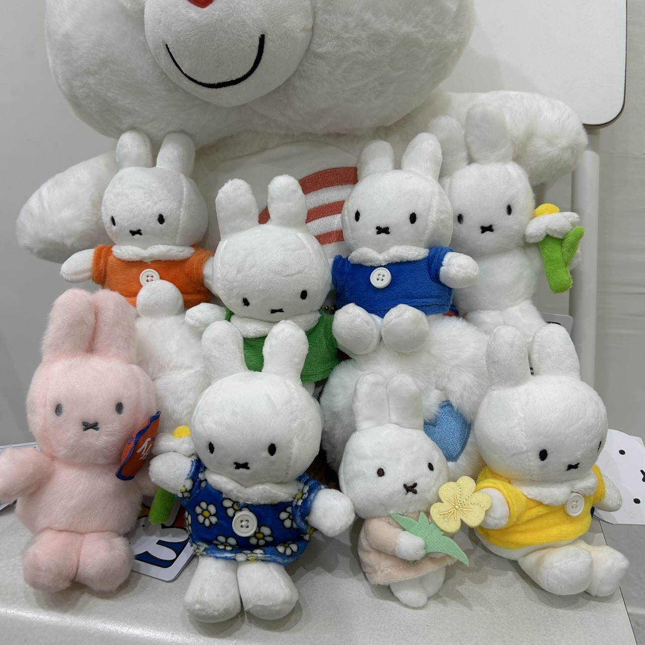 MIFFY 米飛兔 花朵 吊飾 絨毛玩具 代購/現貨