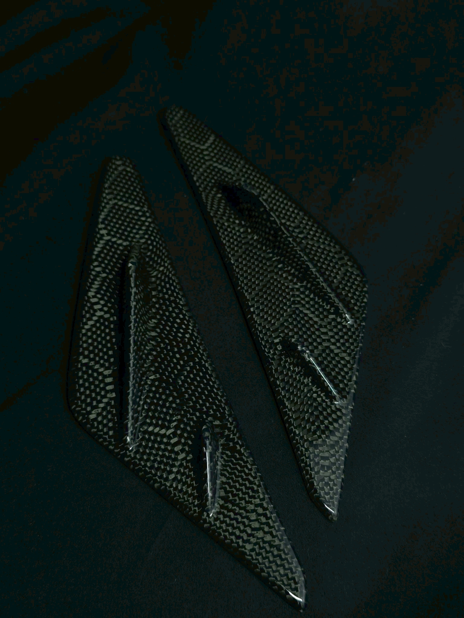 【冠威GW】三陽 DRG BT 二代目 2.0 獠牙貼覆式 碳纖維材質 非貼皮、非包覆、非水轉