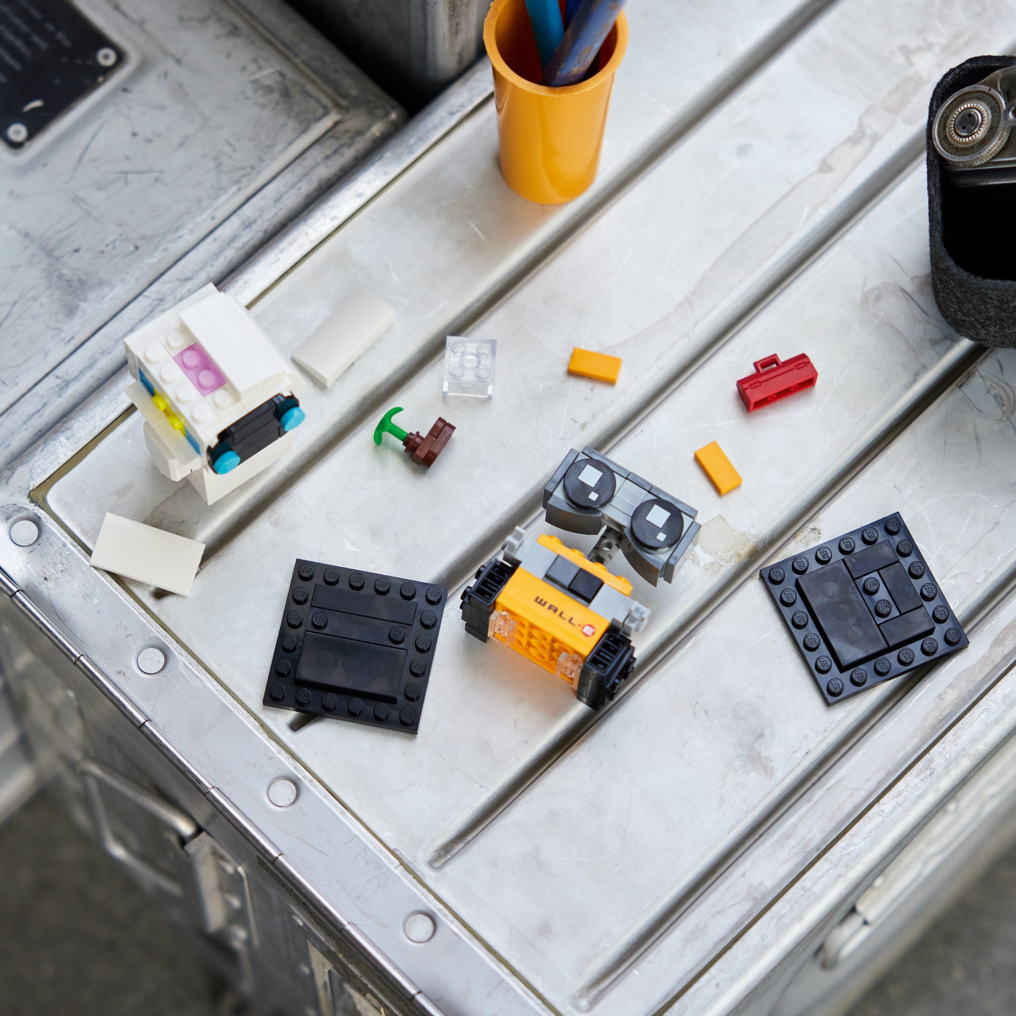 40619 EVE & WALL•E